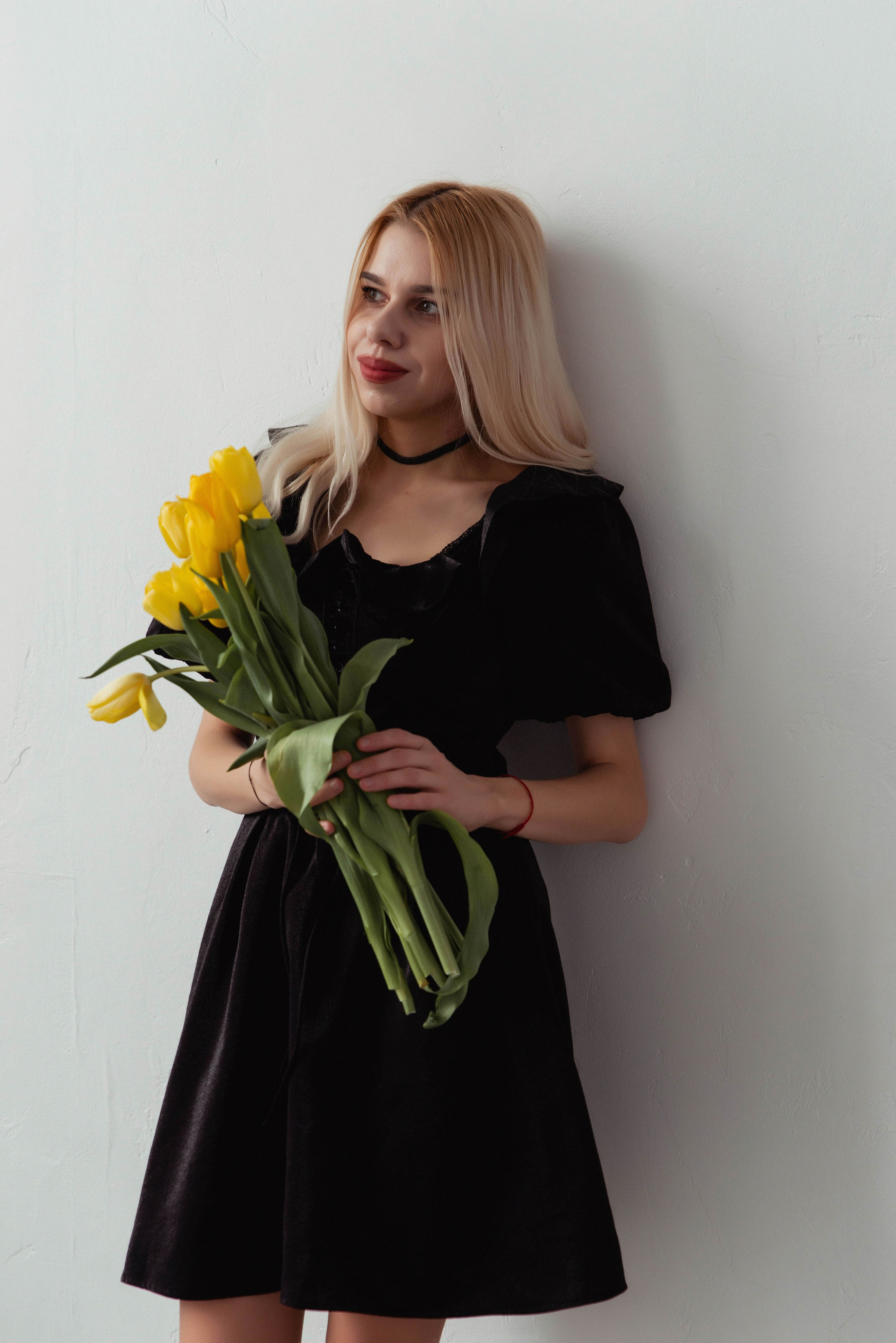 Женские портреты. Айсылу Счастливая — Фотограф | Ретушёр | Нейрокреатор