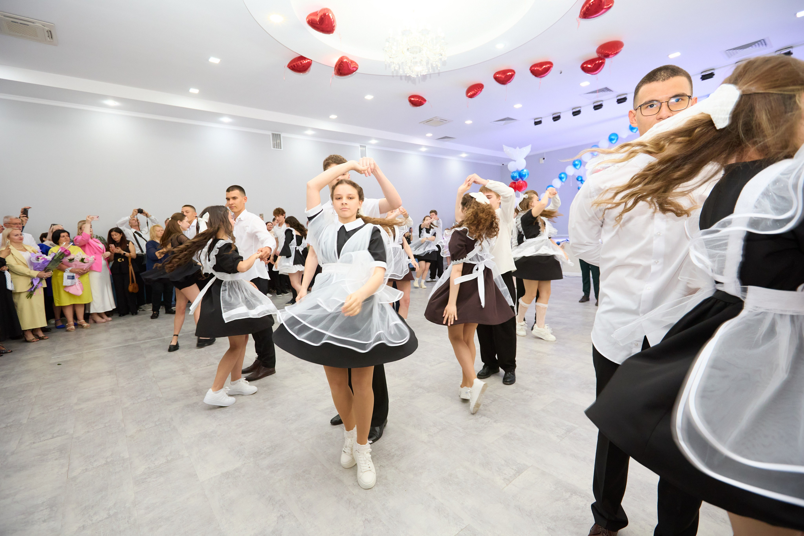 Последний звонок 6 шк 11А Саки. Фотограф в Крыму Светлана Викулова