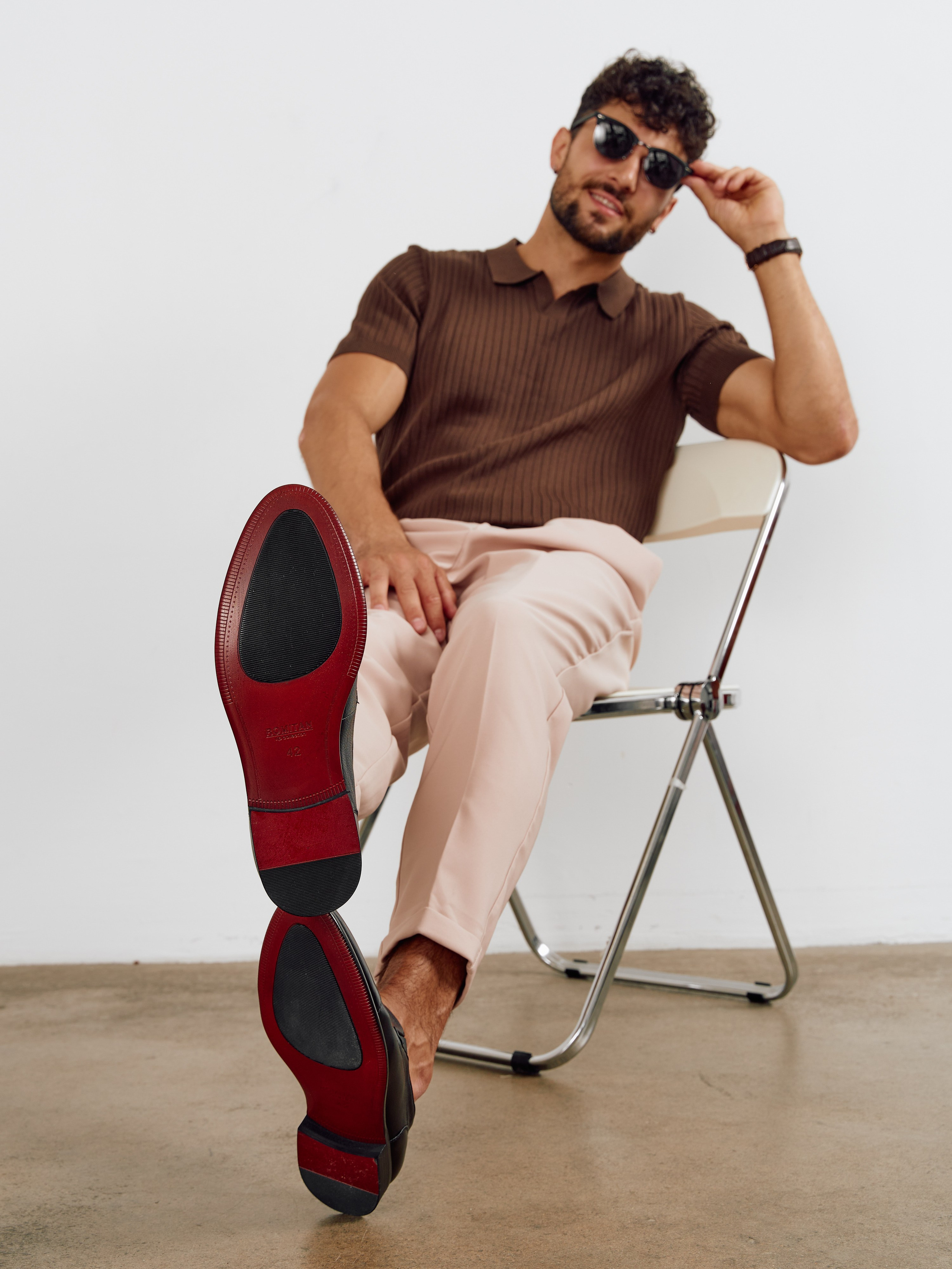 Обувь. Фотограф для маркетплейсов в Москве