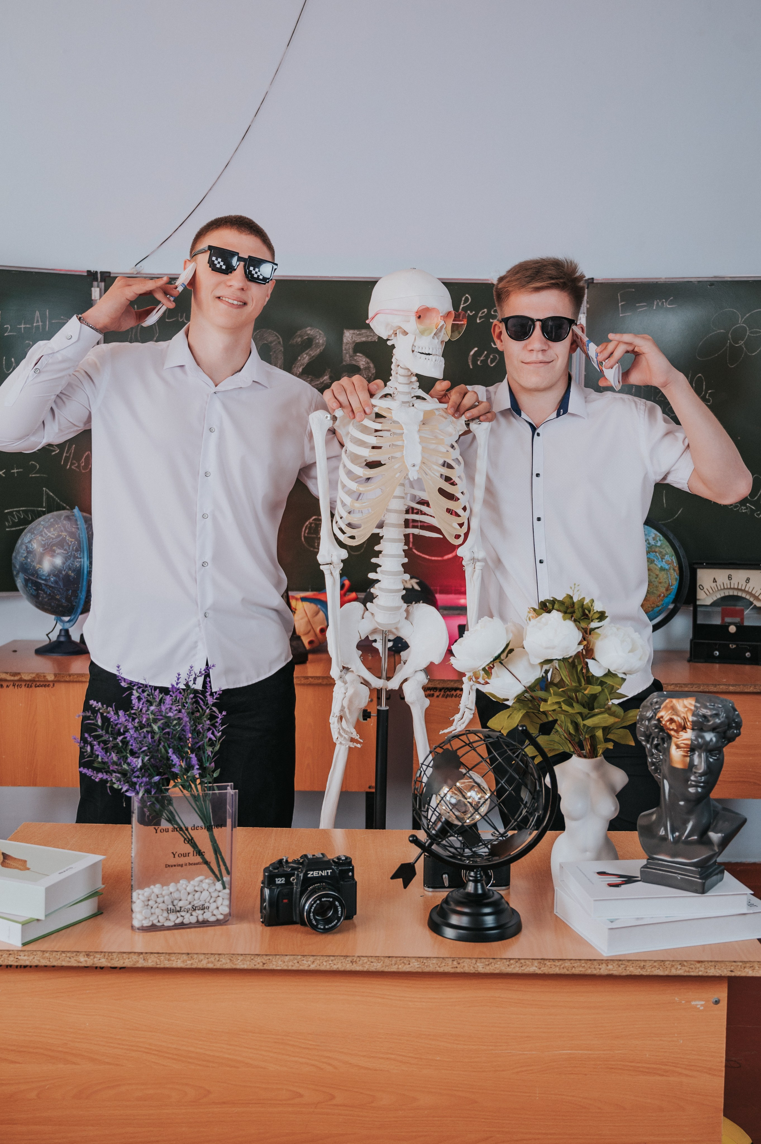 В школе. Выпускные альбомы и Школьный фотограф в Алексеевке, Бирюче, Красном