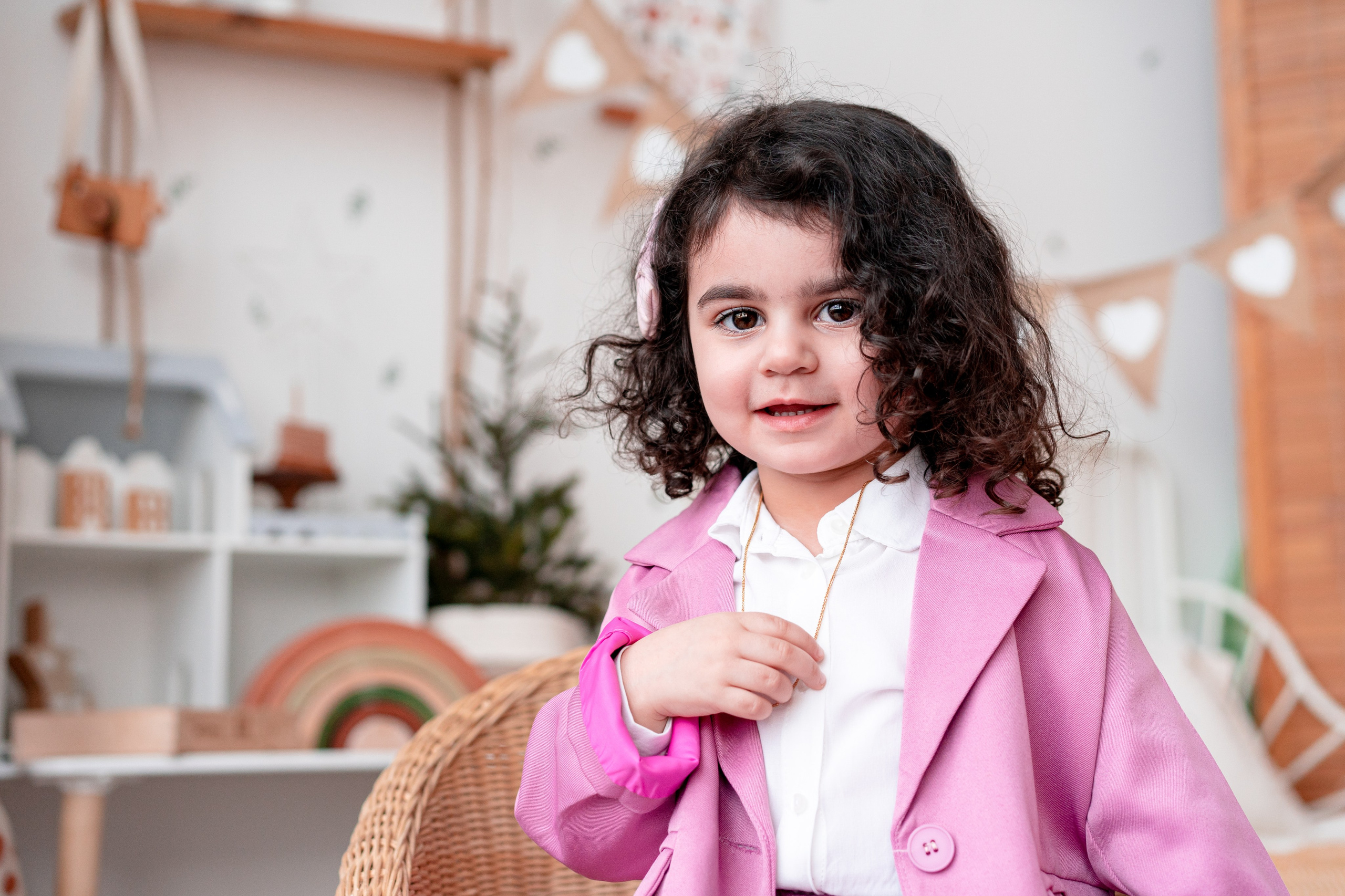 С Днём Рождения ребенка, портрет. Детская, семейная фотостудия в Санкт-Петербурге