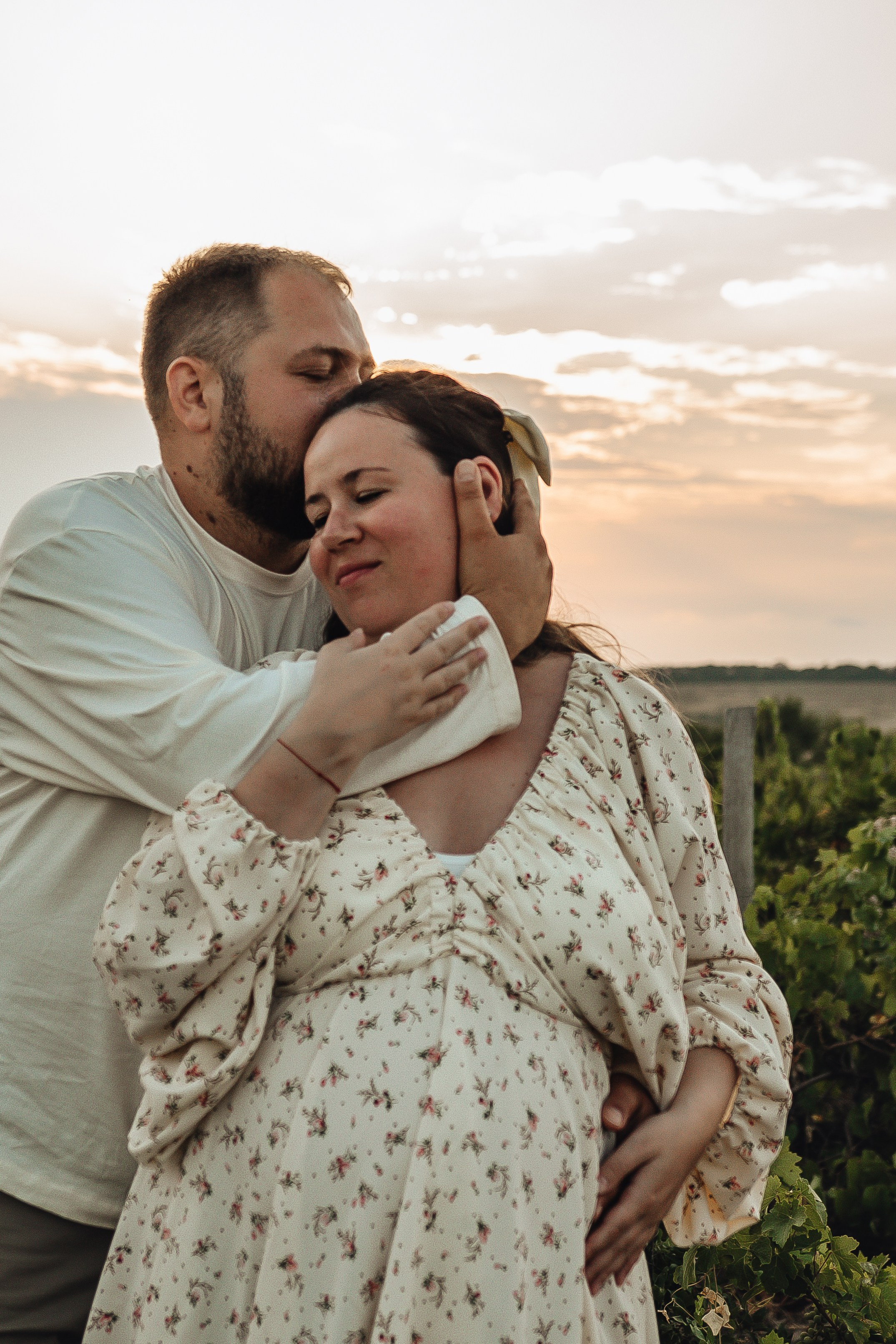 Антон и Мария — виноградная лоза Гай-Кодзора. Семейный фотограф Новороссийск, Анапа, Геленджик — Юлия Давыдова