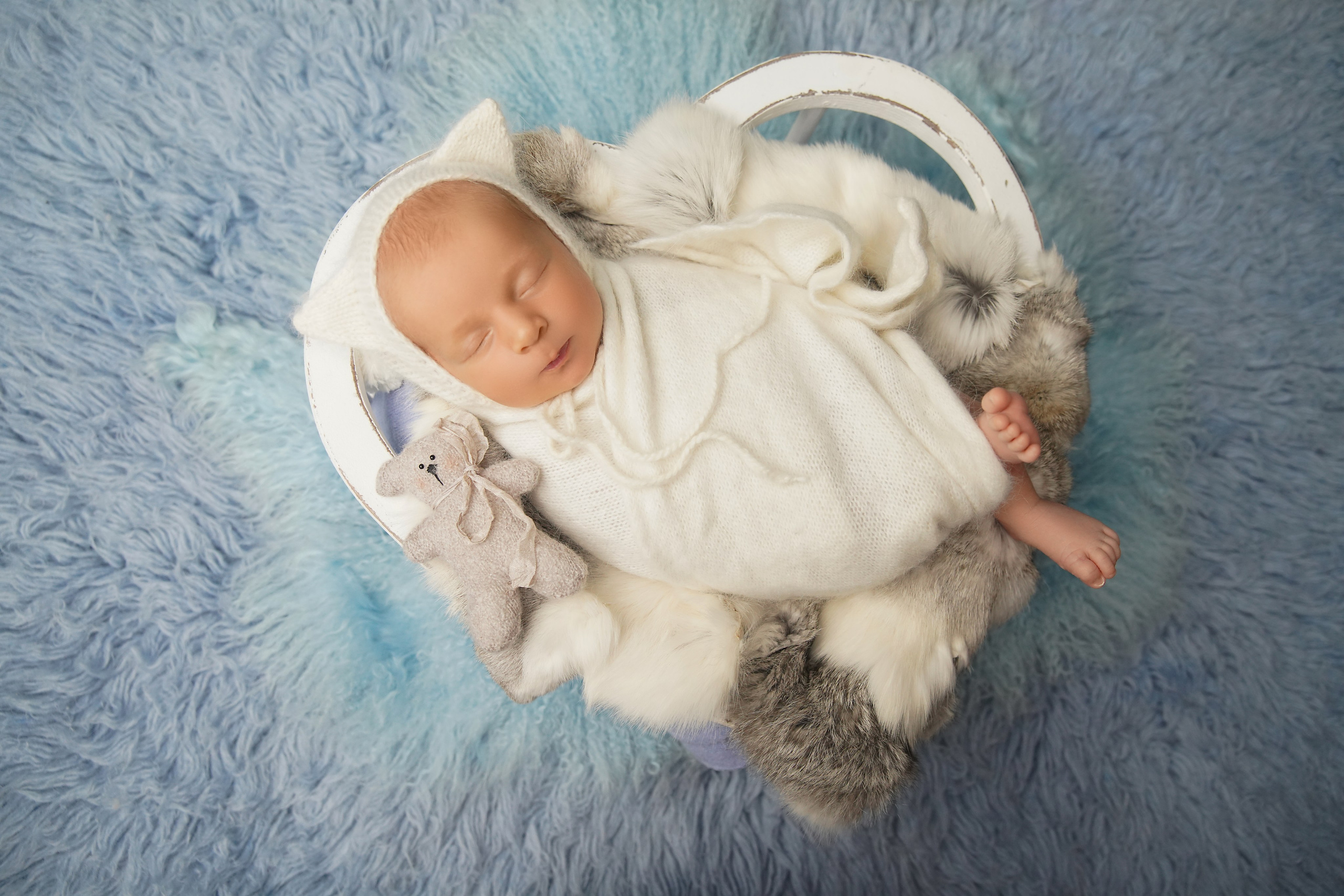 Мальчики. Фотограф новорожденных. Семейный и детский фотограф в городе Сургуте