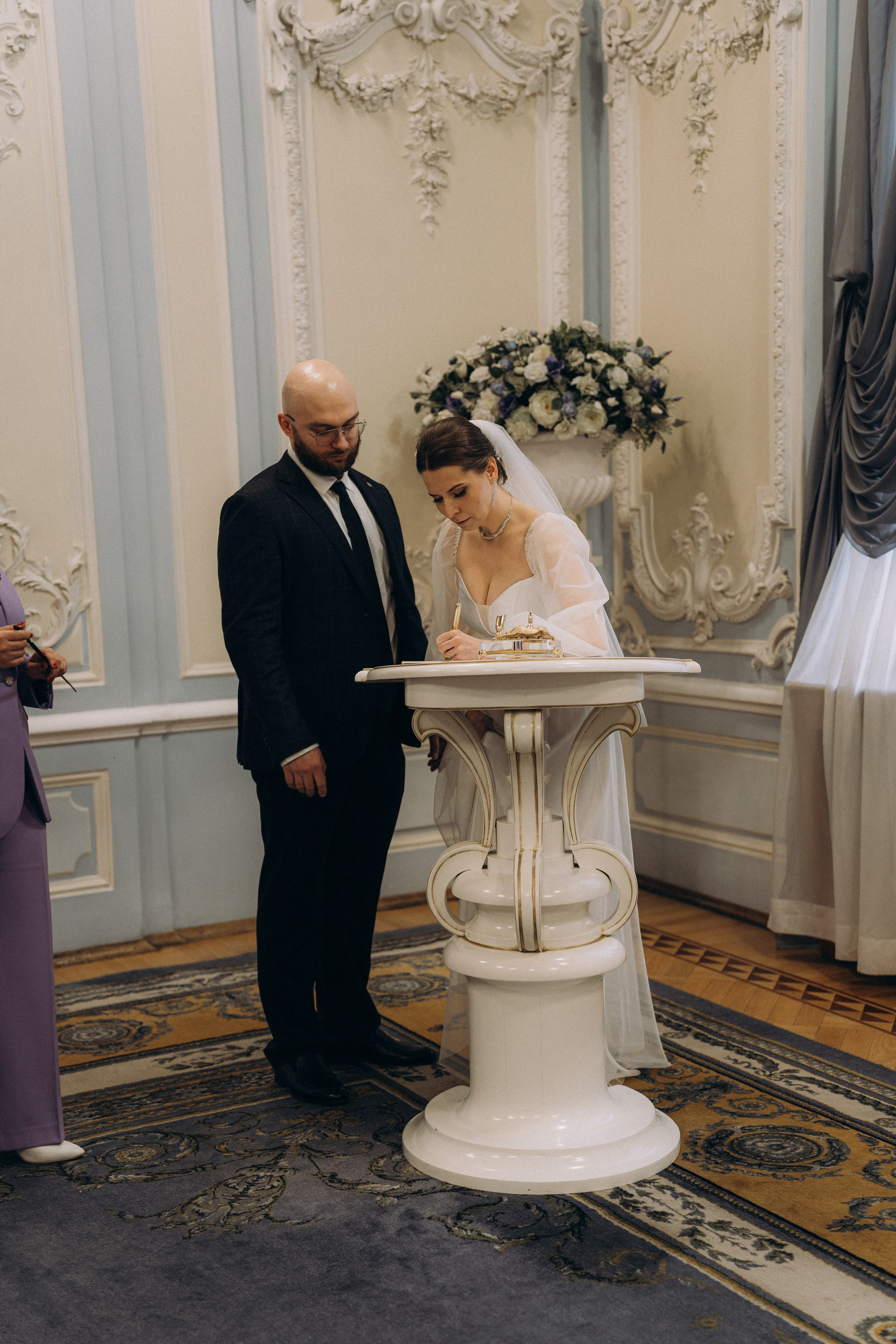 СВАДЕБНАЯ СЬЕМКА ВО ВТОРОМ ДВОРЦЕ (ДЕКАБРЬ) ТАКЖЕ СЬЕМКА В СТУДИИ НА ЧЕРНЫШЕВСКОЙ. Профессиональный фотограф, Санкт-Петербург — Виктория Богомолова