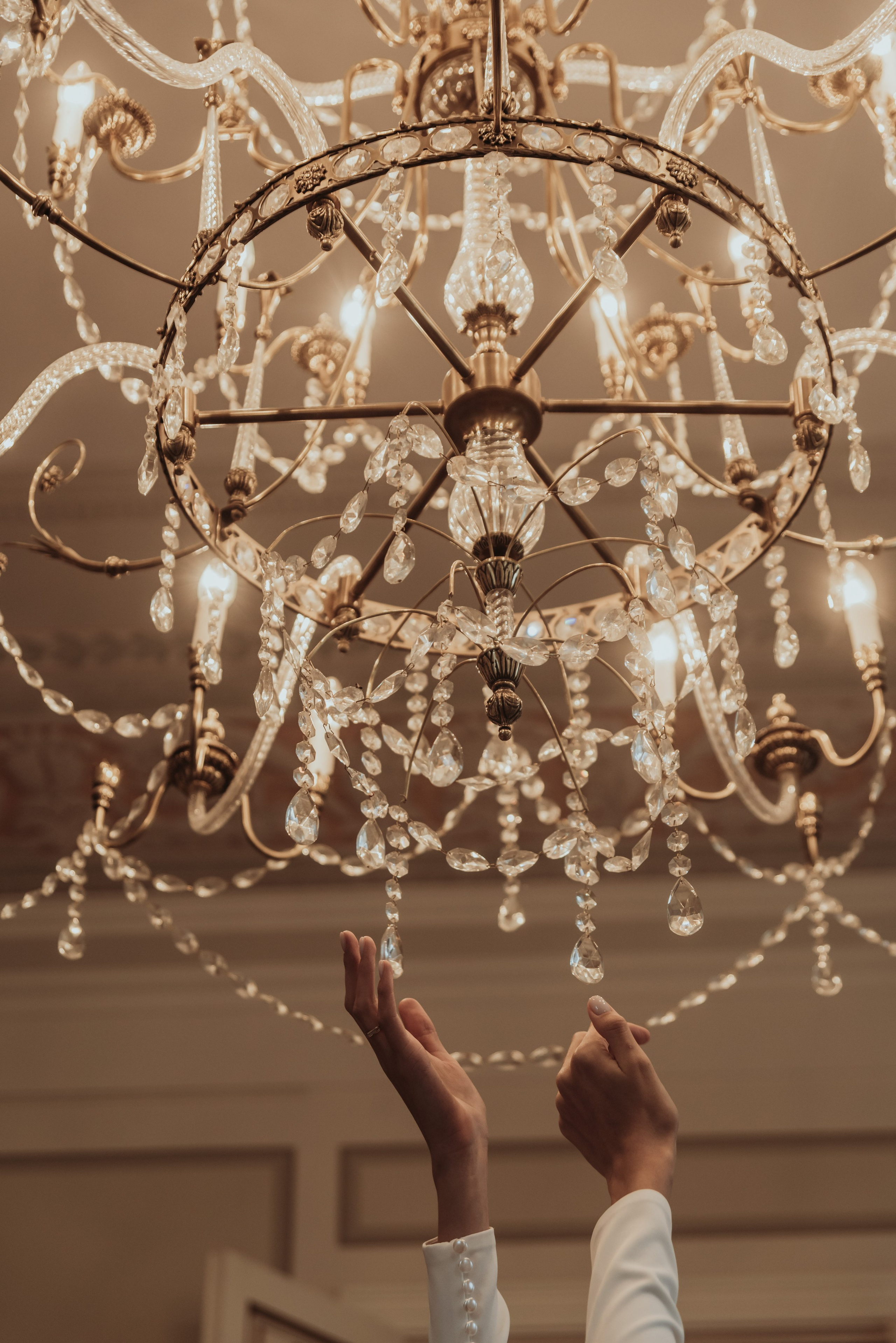 Свадебная фотосессия в Твери в красивой локации в замке в Московской области. Свадебный фотограф в Твери, Москве и Санкт-Петербурге Денисова Екатерина