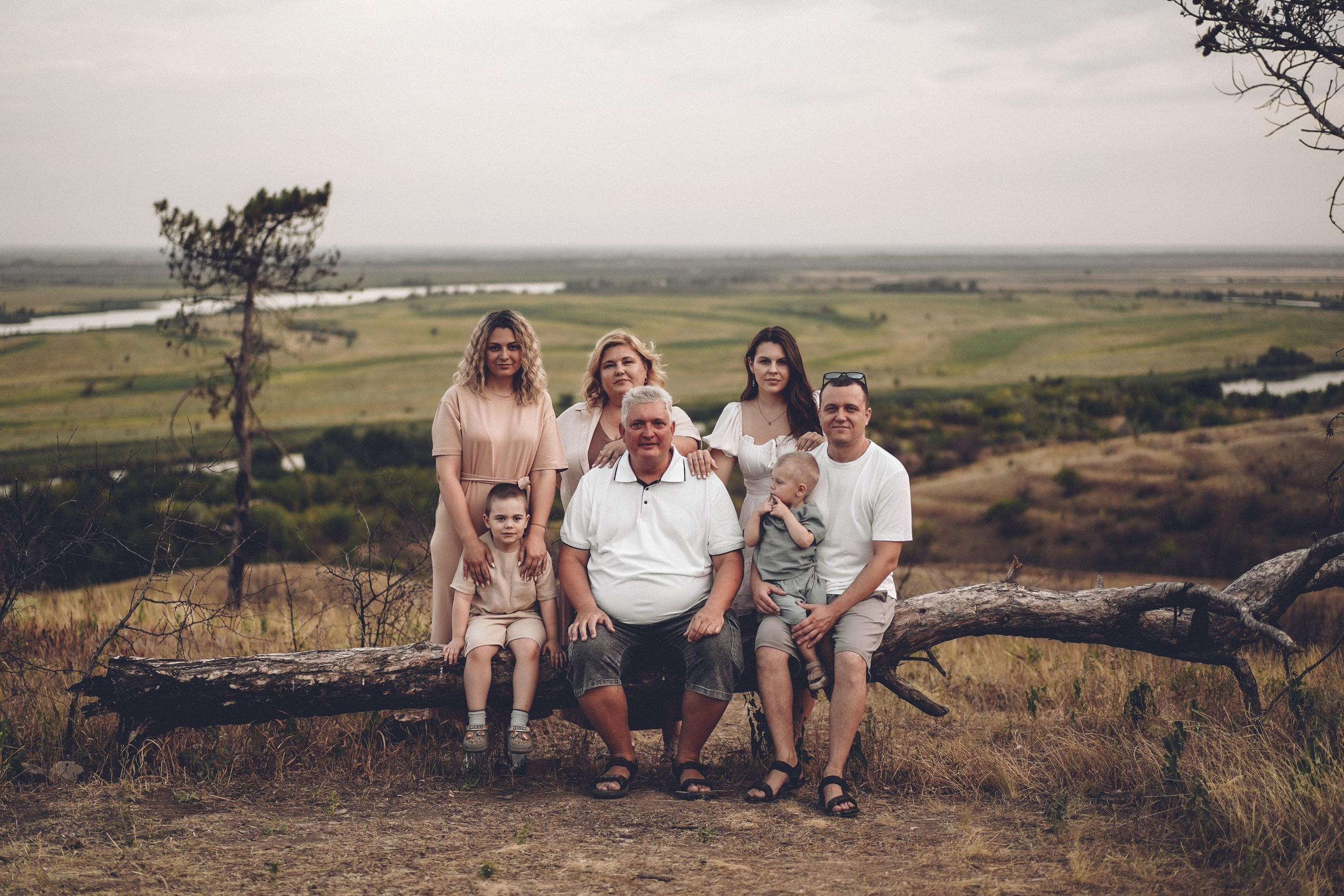 Фотосессия на природе. Свадебный фотограф в Ростове-на-Дону. Таинство Крещения и Венчания, семейные фотосессии. Алёна Чёботова