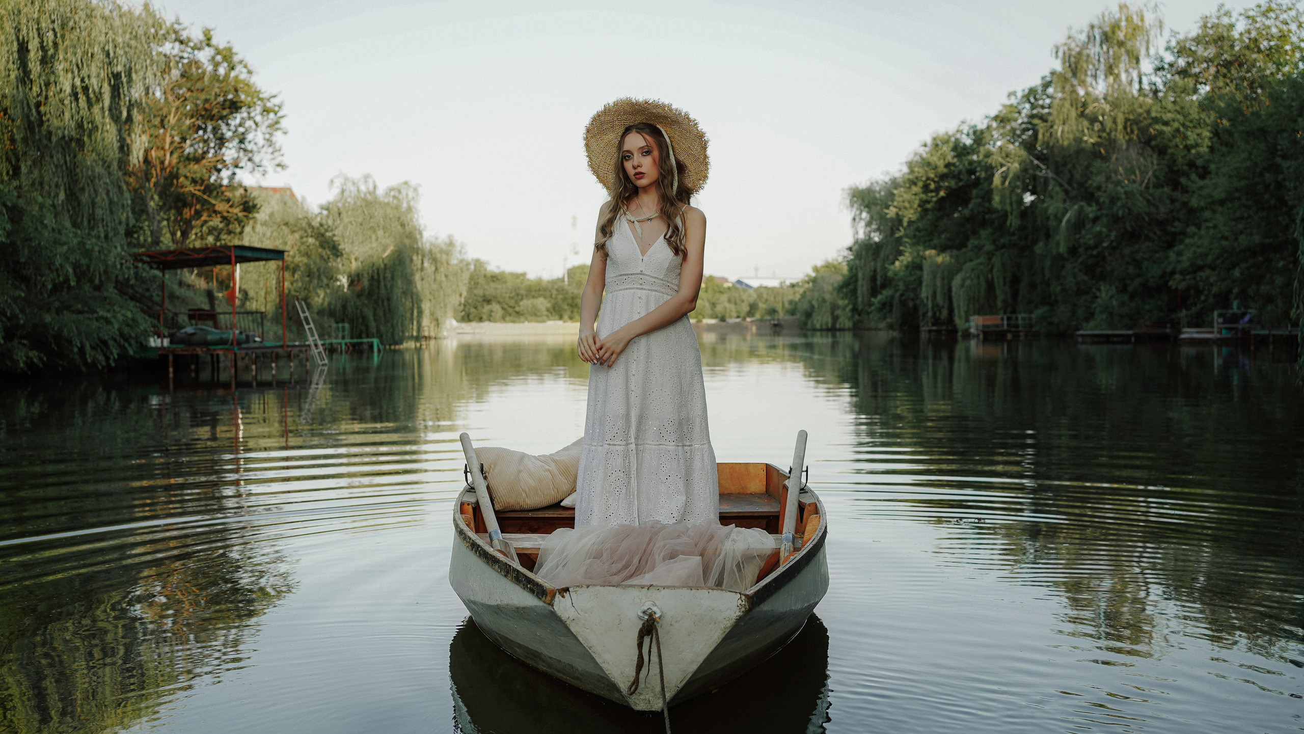 Женская фотосъемка в Ростове-на-Дону. Всё включено! Фотограф Алёна Чёботова. Свадебный фотограф в Ростове-на-Дону. Таинство Крещения и Венчания, семейные фотосессии. Алёна Чёботова