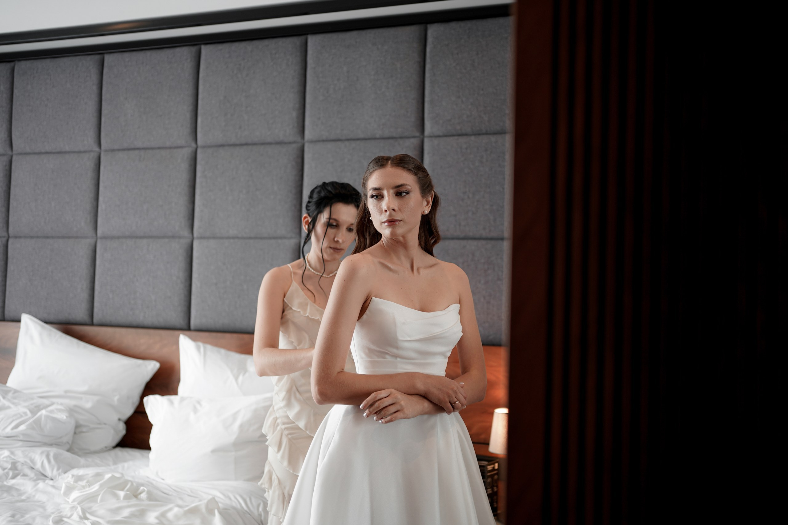 Виктория и Тарон в отеле Арка. Свадебный фотограф Ростов-на-Дону. Свадебный фотограф в Ростове-на-Дону. Таинство Крещения и Венчания, семейные фотосессии. Алёна Чёботова