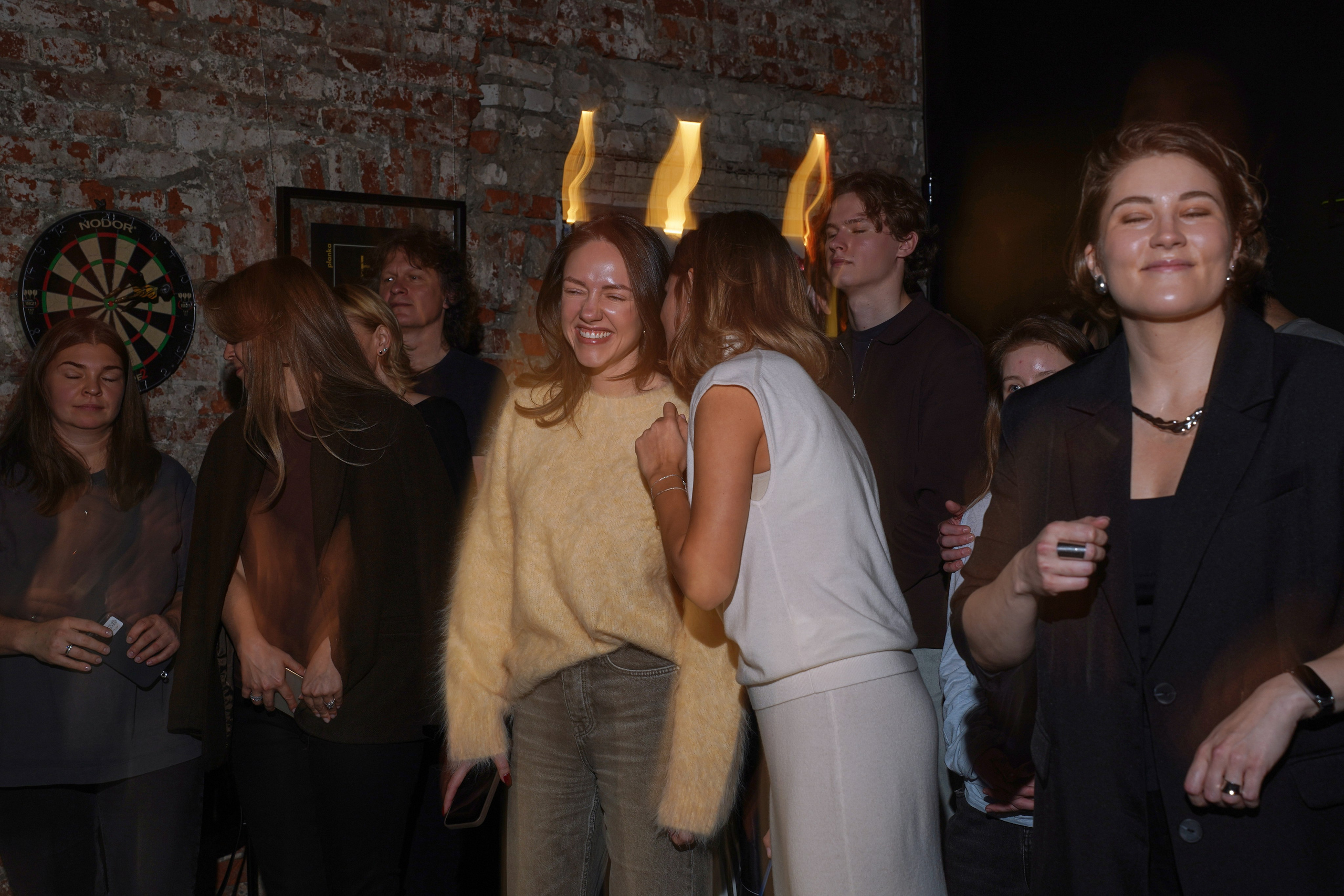 Концерт кавер группы. Фотограф