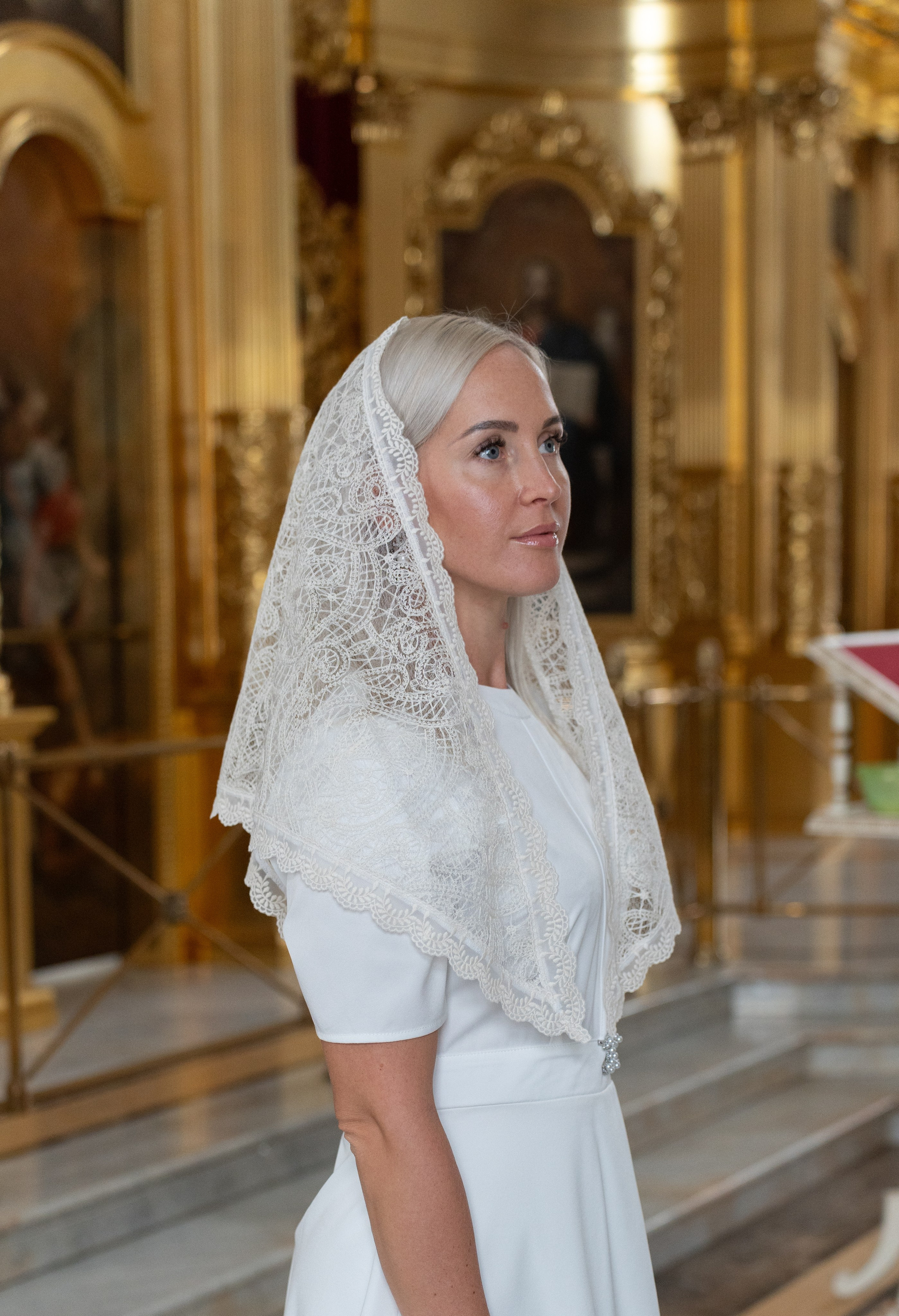 Покровы в храм. Фотограф на Крещение Тула и Венчание в Туле, детский и семейный фотограф