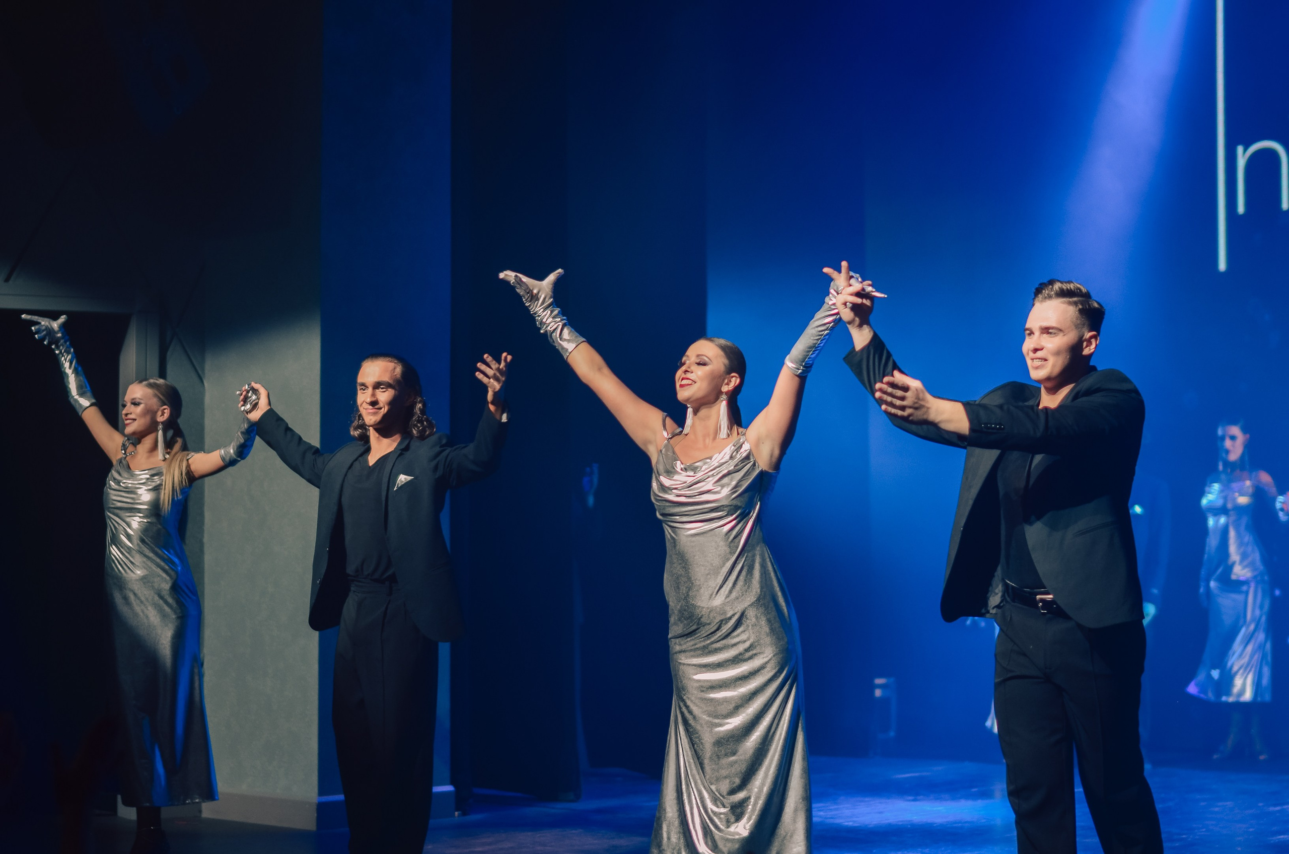 Фоторепортаж танцевального мероприятия. Денисова Аля — фотограф для парных съемок и индивидуальных историй в Барнауле