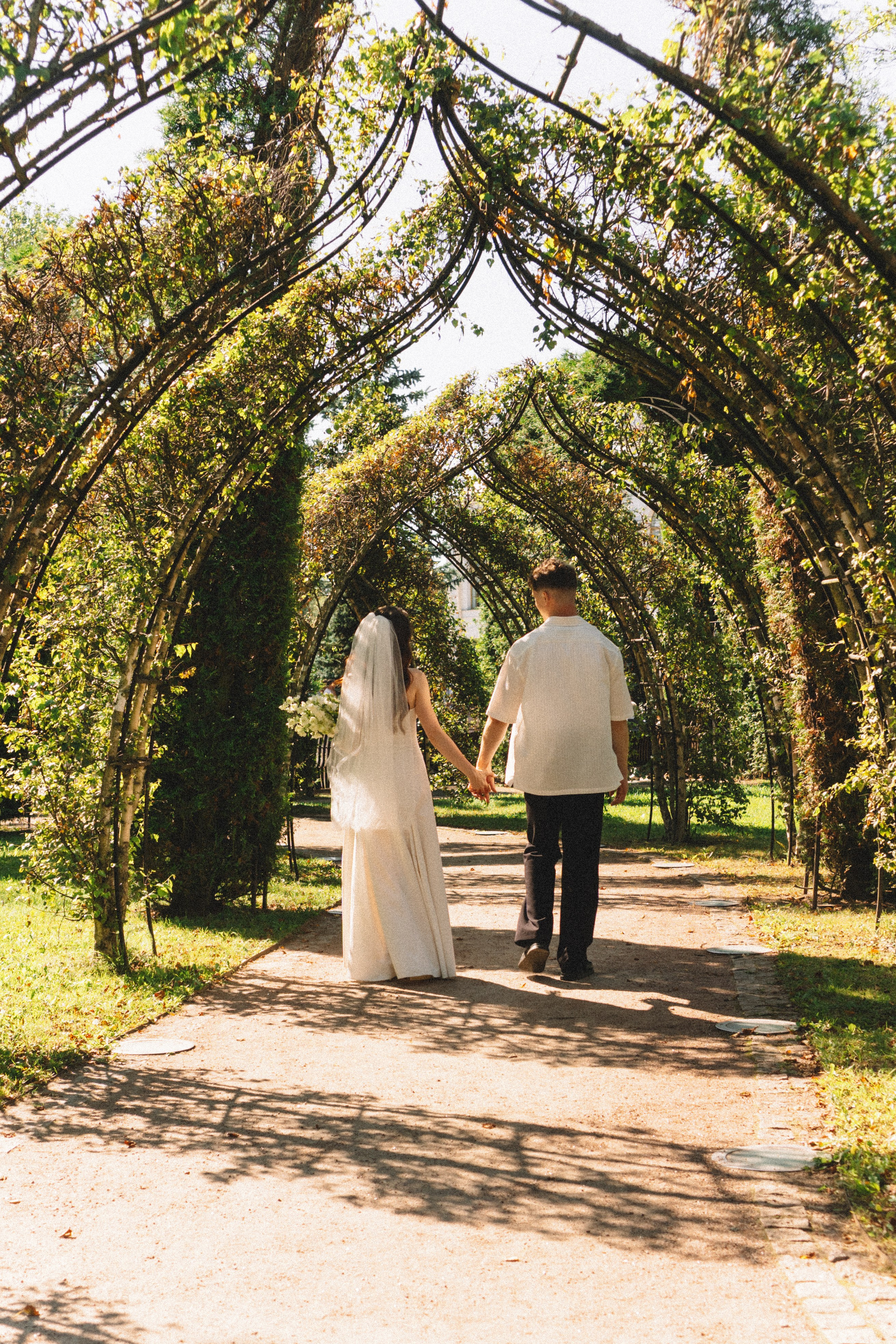 СВАДЕБНАЯ СЬЕМКА В ПЕТЕРГОФЕ И СЬЕМКА РЕПОРТАЖА В ЗАГСЕ ПЕТЕРГОФА. Профессиональный фотограф, Санкт-Петербург — Виктория Богомолова