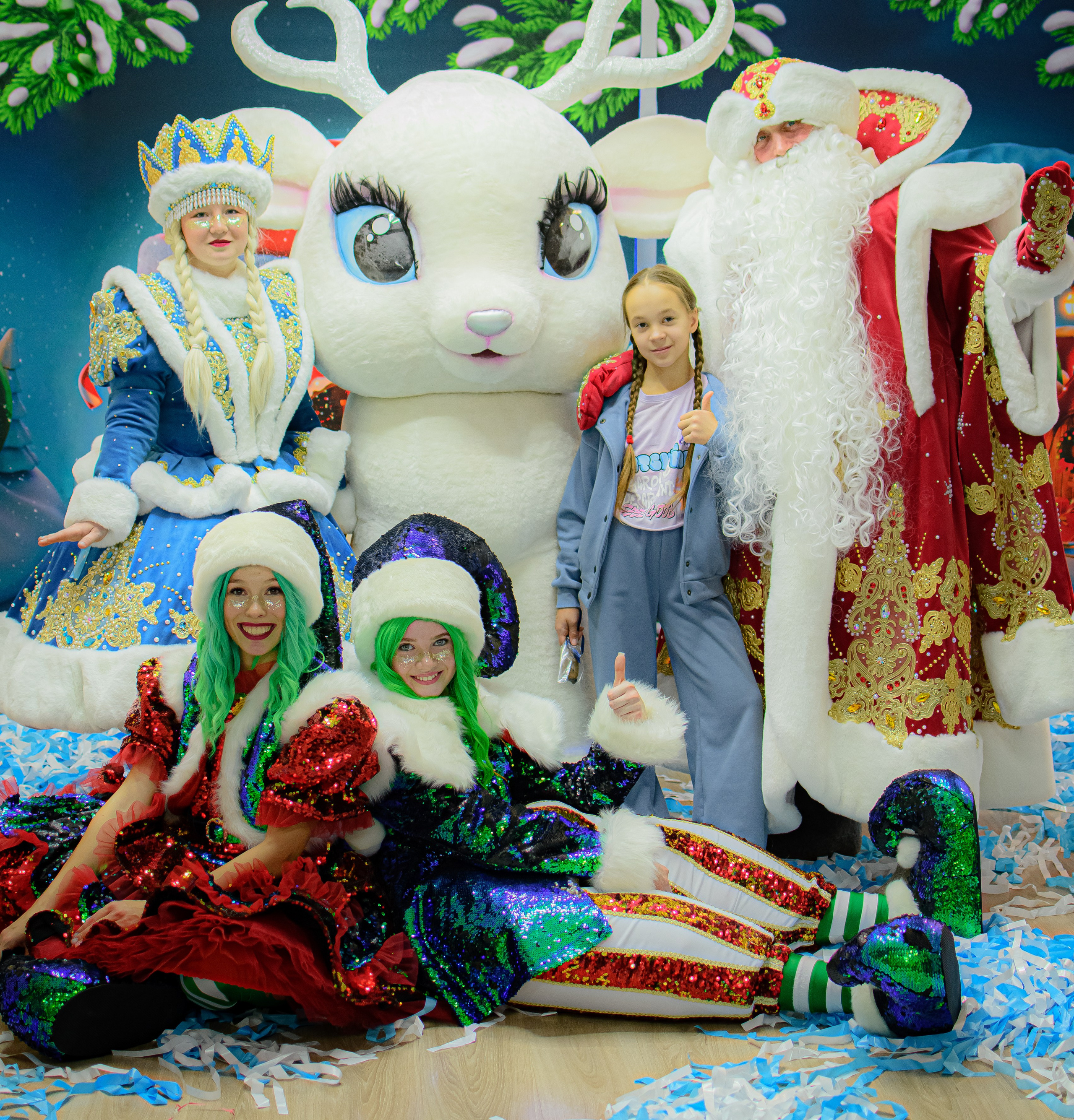 HAPPY NEW YEAR. Photokarish