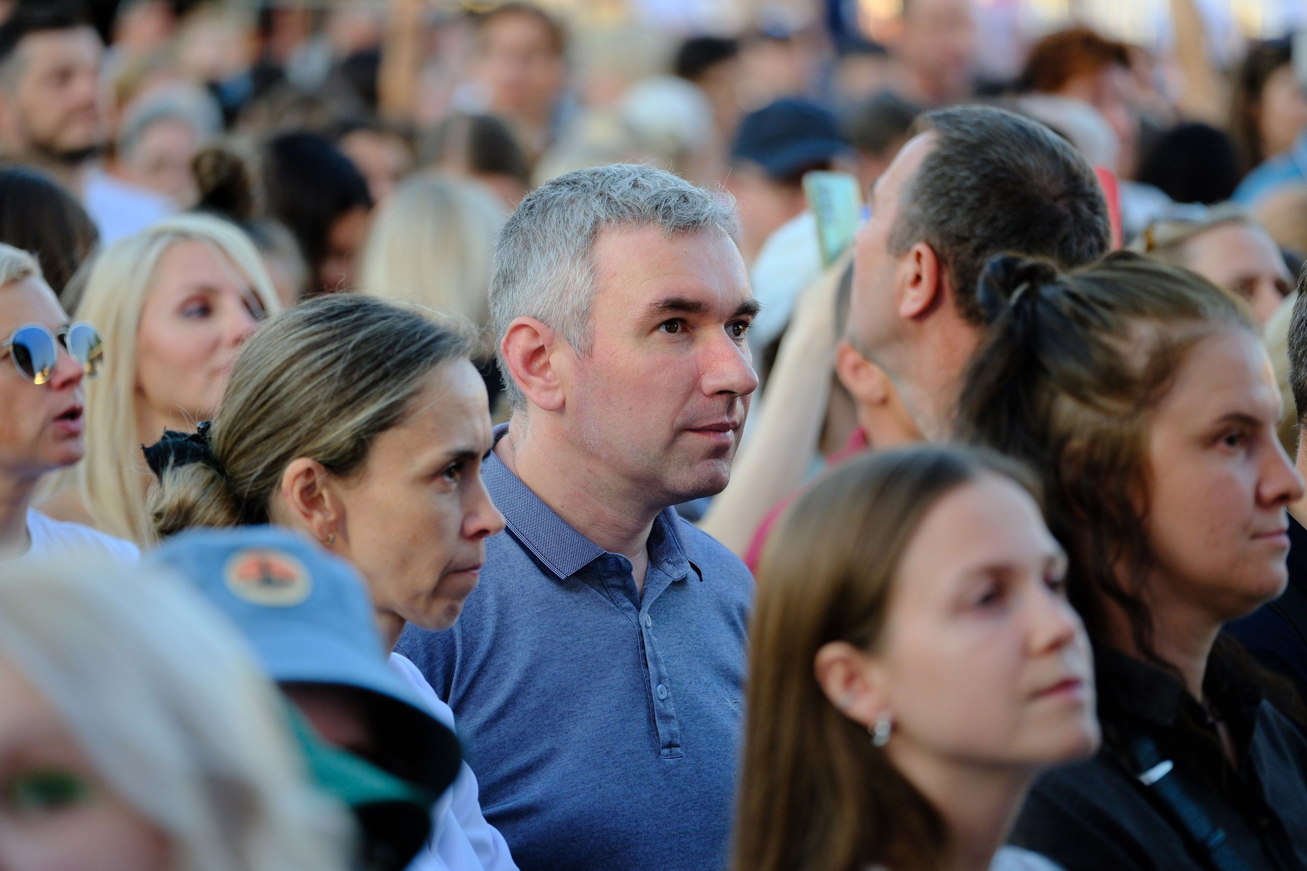Диана Арбенина (группа «Ночные снайперы») — Москва, МТС Live Лето 2024. RedGeek - блогер и стручњак за образовање и ИТ Кирил Ситнов