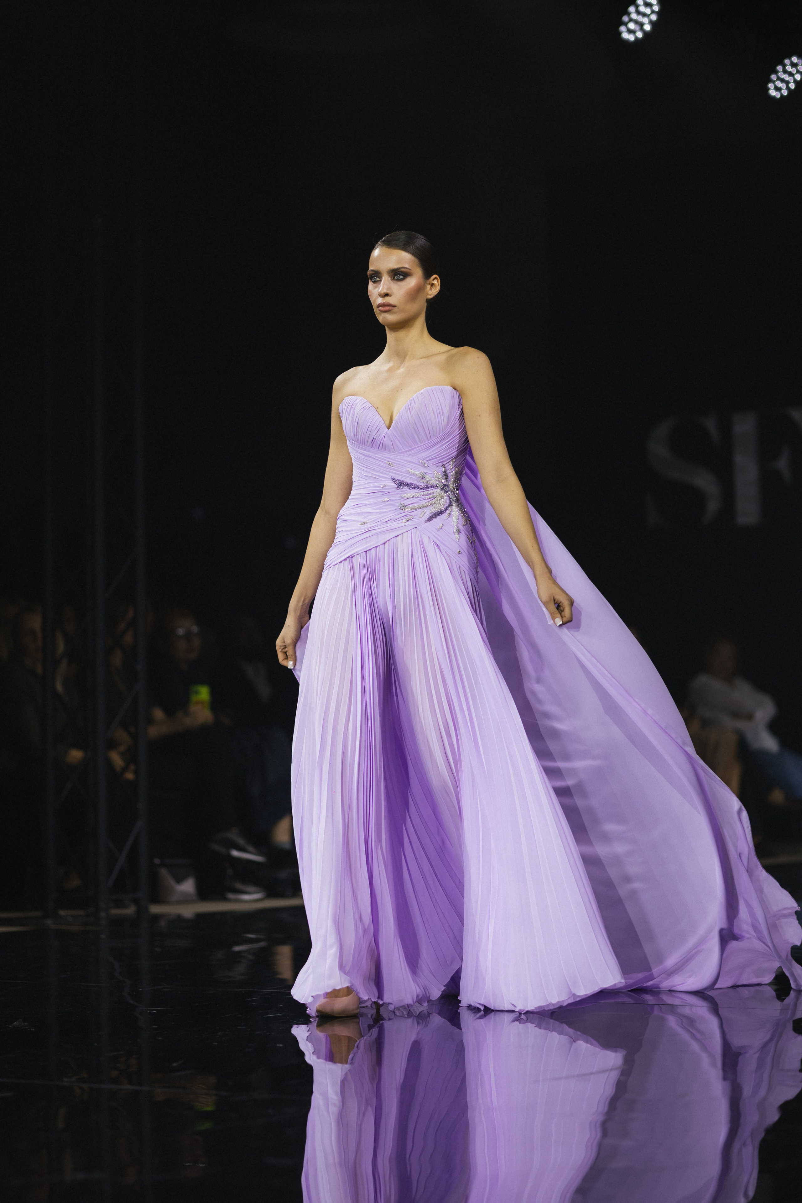 Catwalk. ProVizArt
