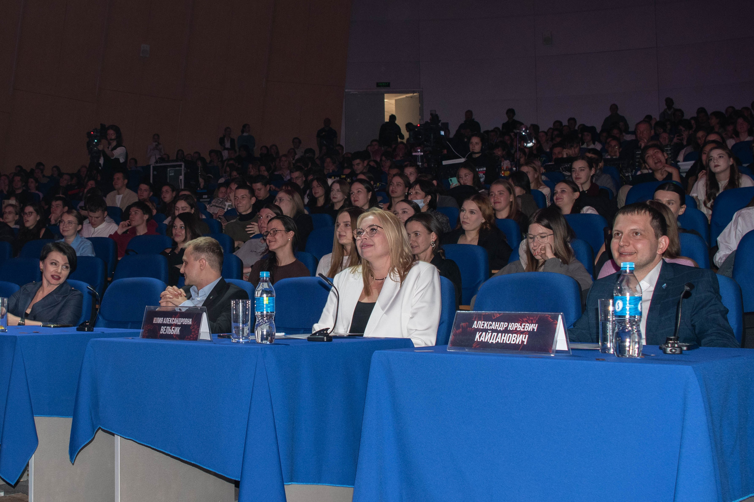 Мисс и Мистер ДВФУ 2024. Репортажный фотограф во Владивостоке Анастасия Кострова