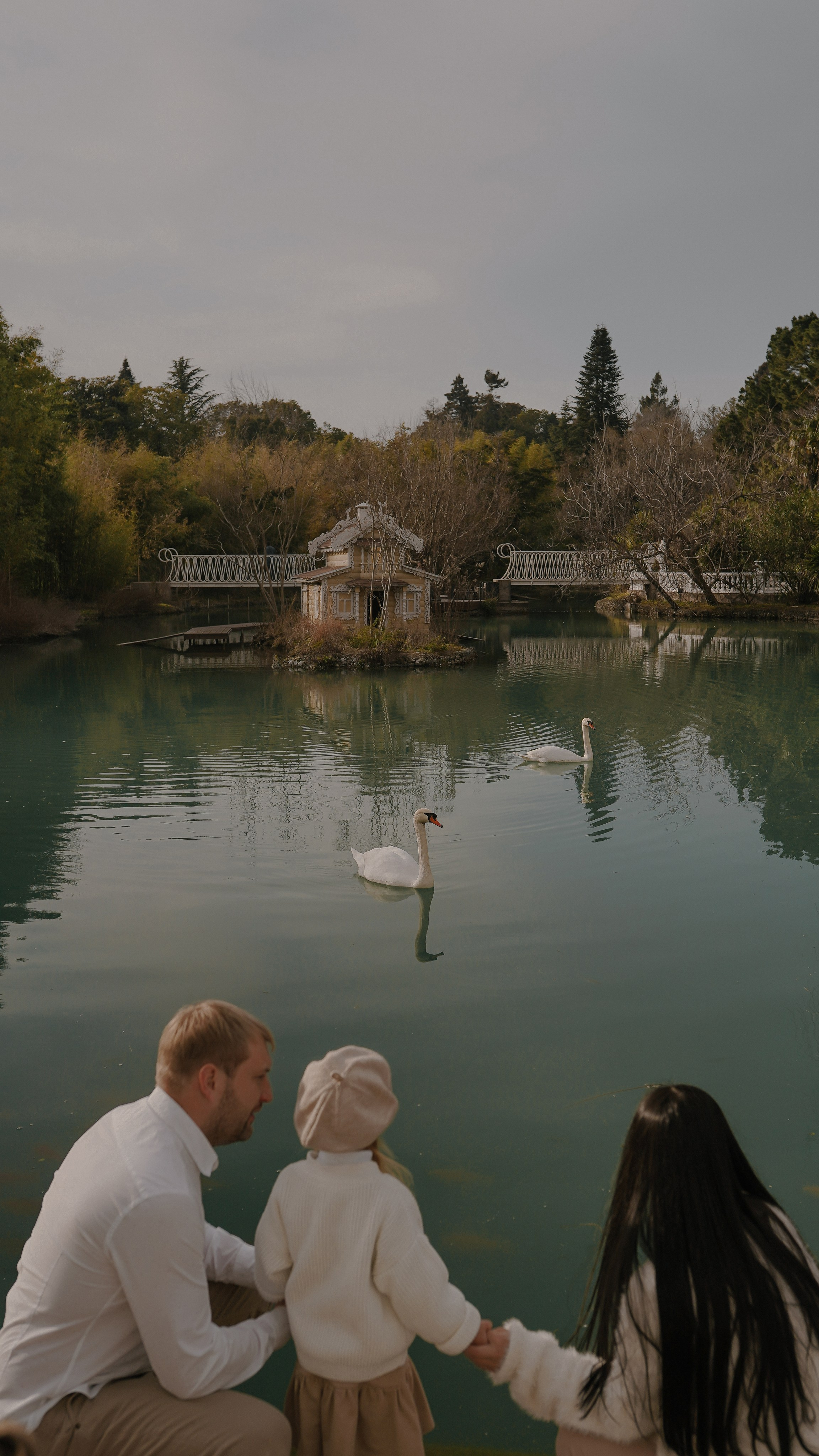 ЦВЕТЕНИЕ. Милана Довгаль - семейный фотограф и видеограф  в Адлере и Сочи