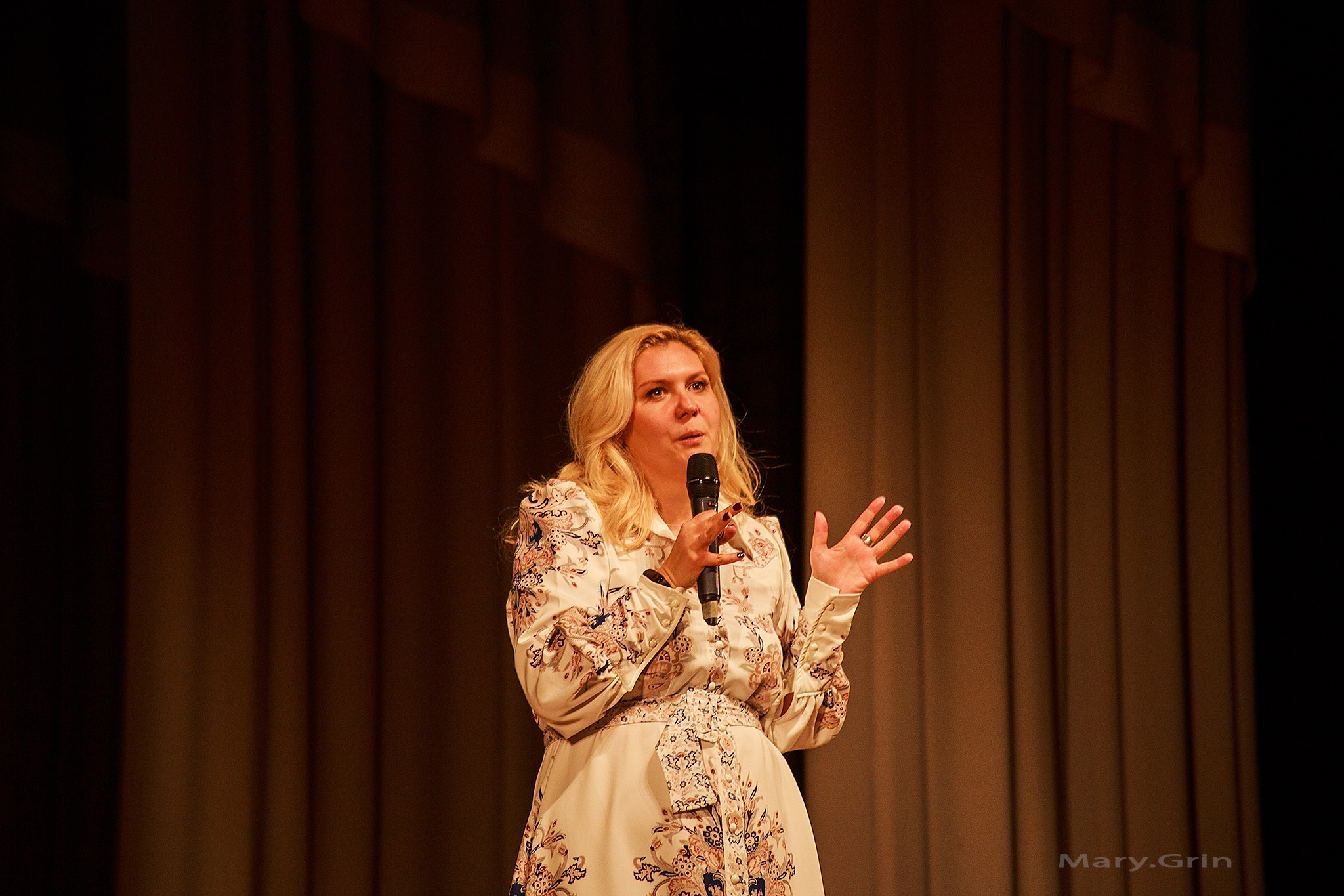 Ольга Савельева. Моноспектакль «Шпаргалка». Детский и семейный фотограф, фотограф мероприятий Нижний Новгород