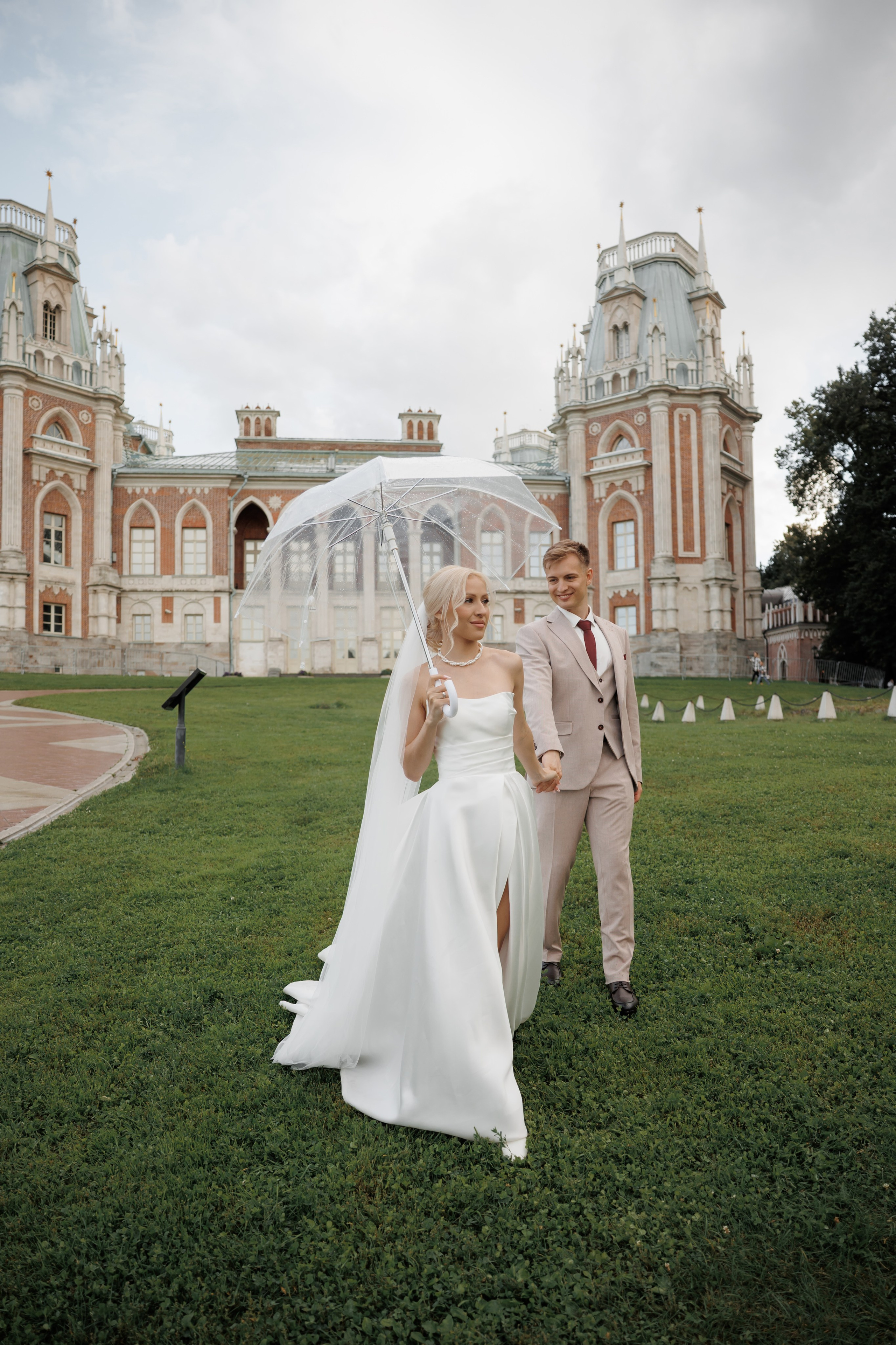 Отель «Милан», Шипиловский ЗАГС, прогулка в парке Царицыно. Свадебный и репортажный фотограф (Москва, Королев и другие)