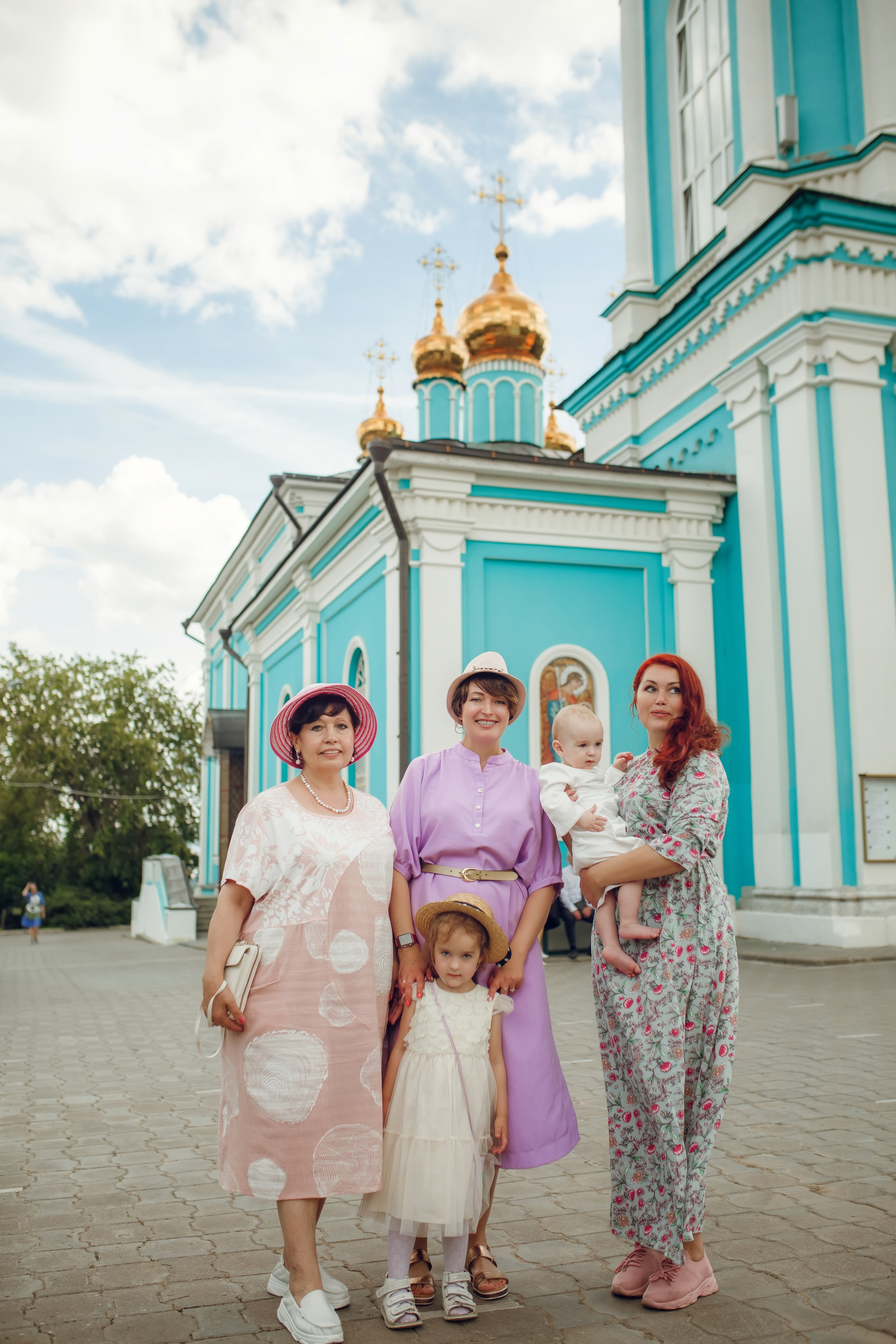 Крещение Дмитрия. Фотограф на Крещение, семейный фотограф в Москве