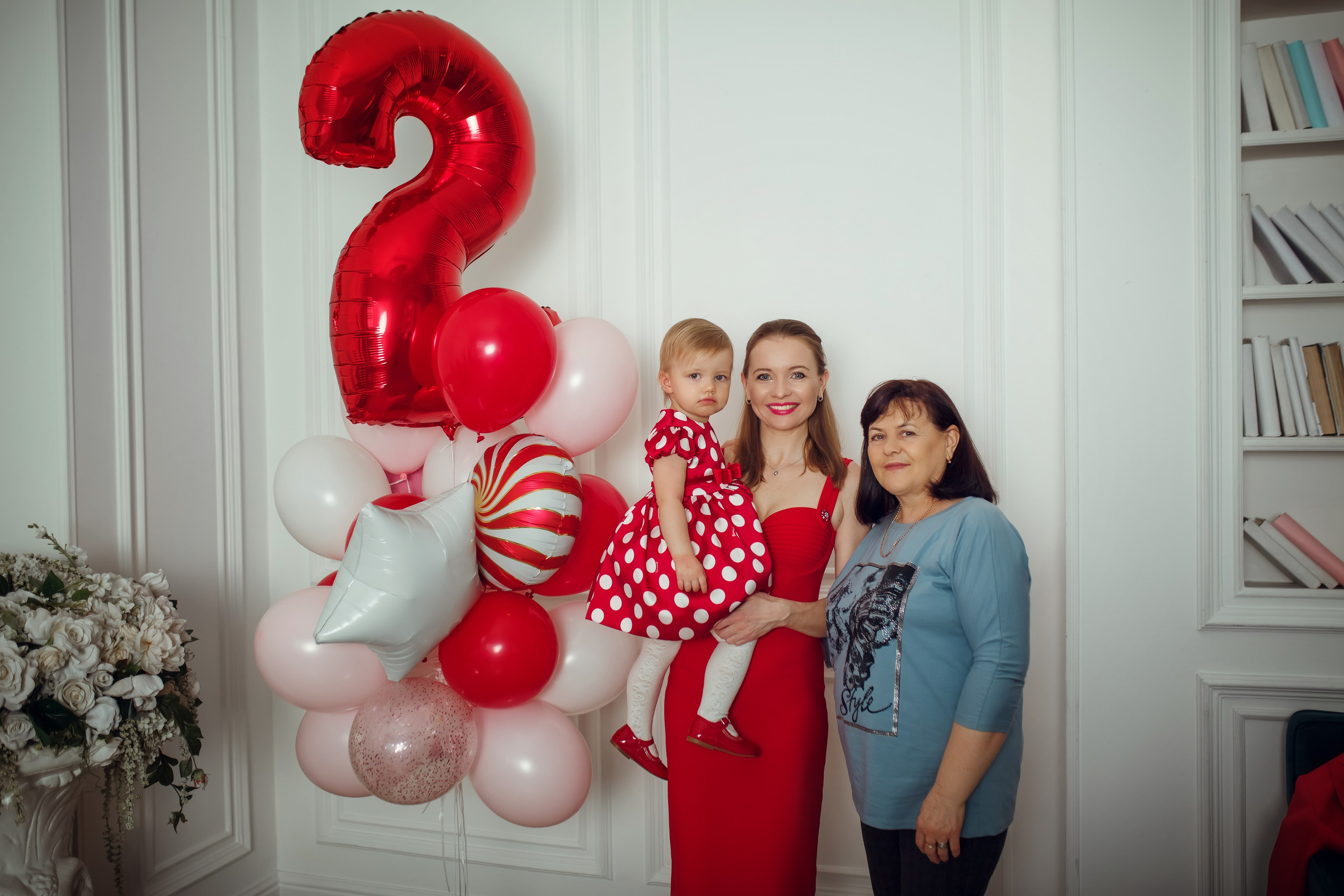 Машенька и Светлана. Фотограф на Крещение, семейный фотограф в Москве