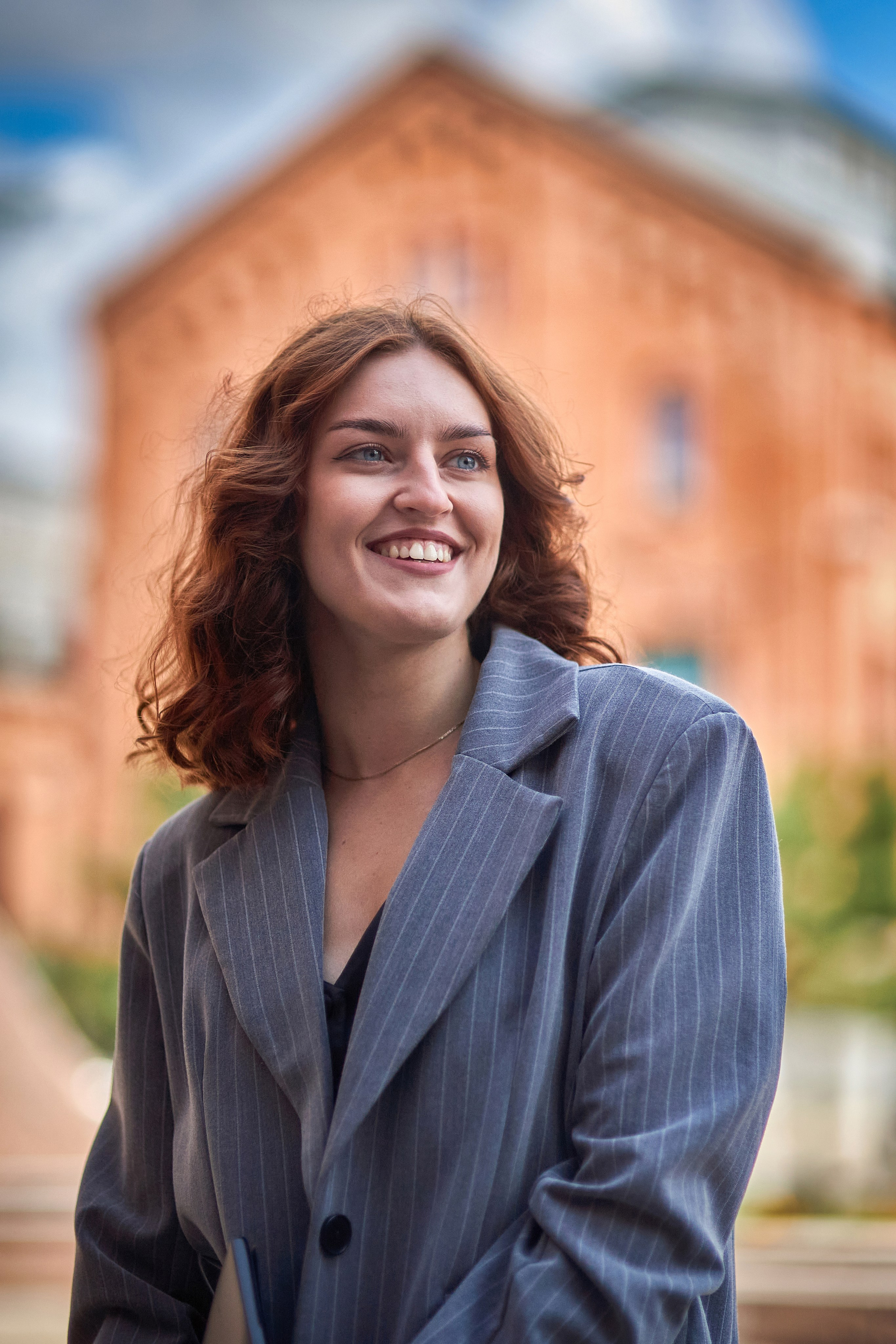 Девушка в городе. Фотограф Владимир Артамонов