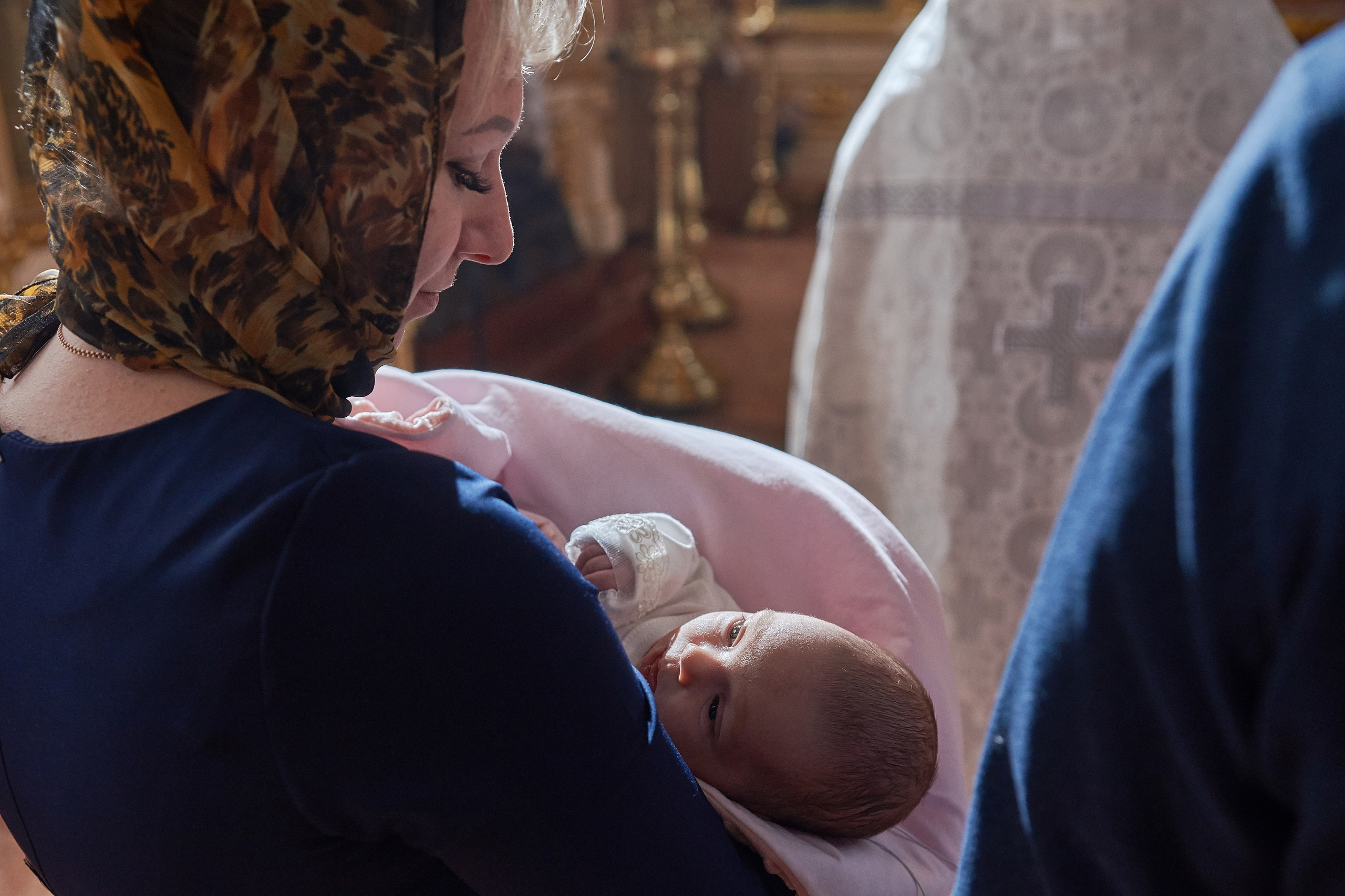 Крещение в церкви.Фотограф Владимир Артамонов