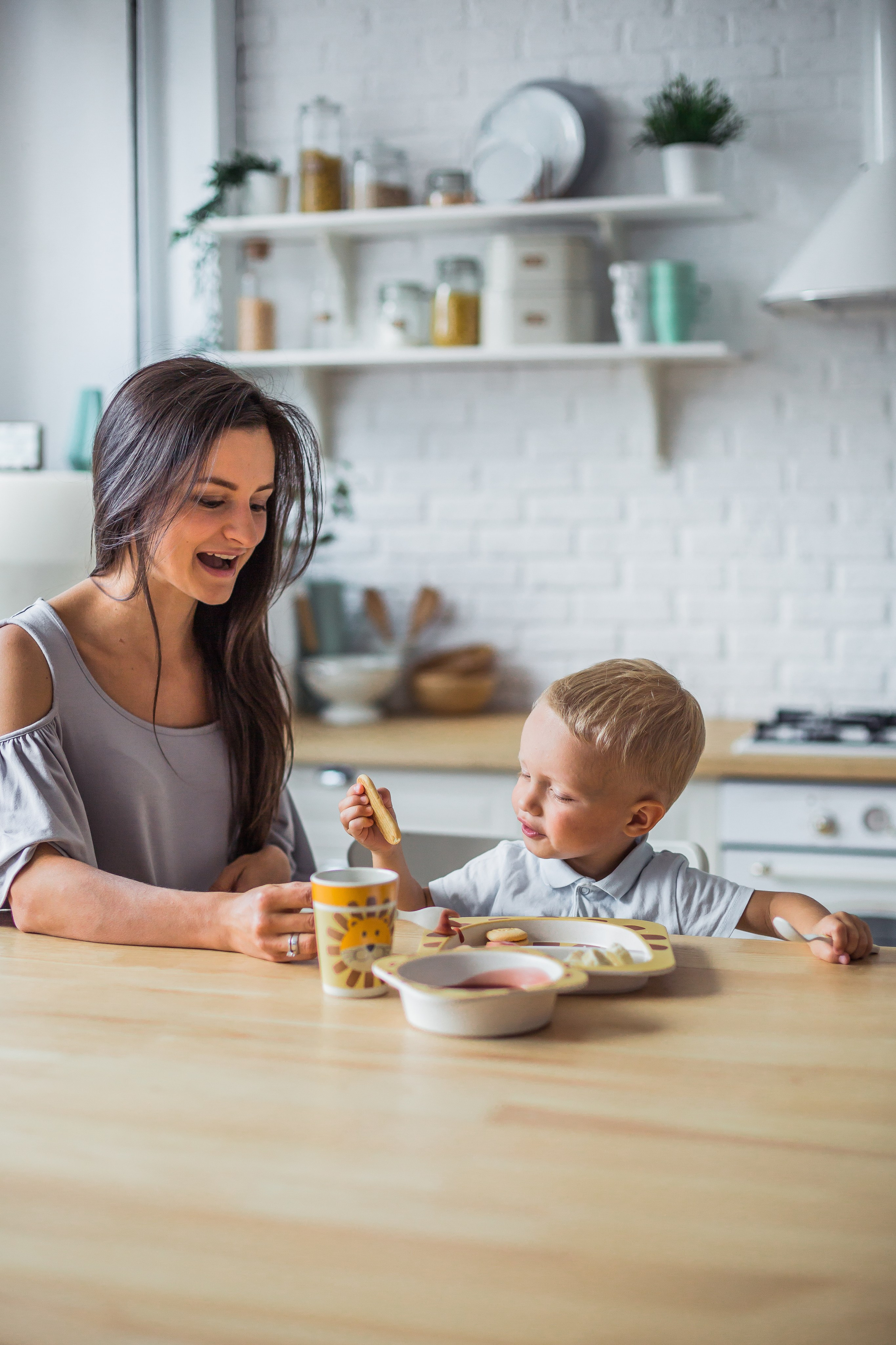 Детская посуда. Семейный фотограф Николаева Ольга