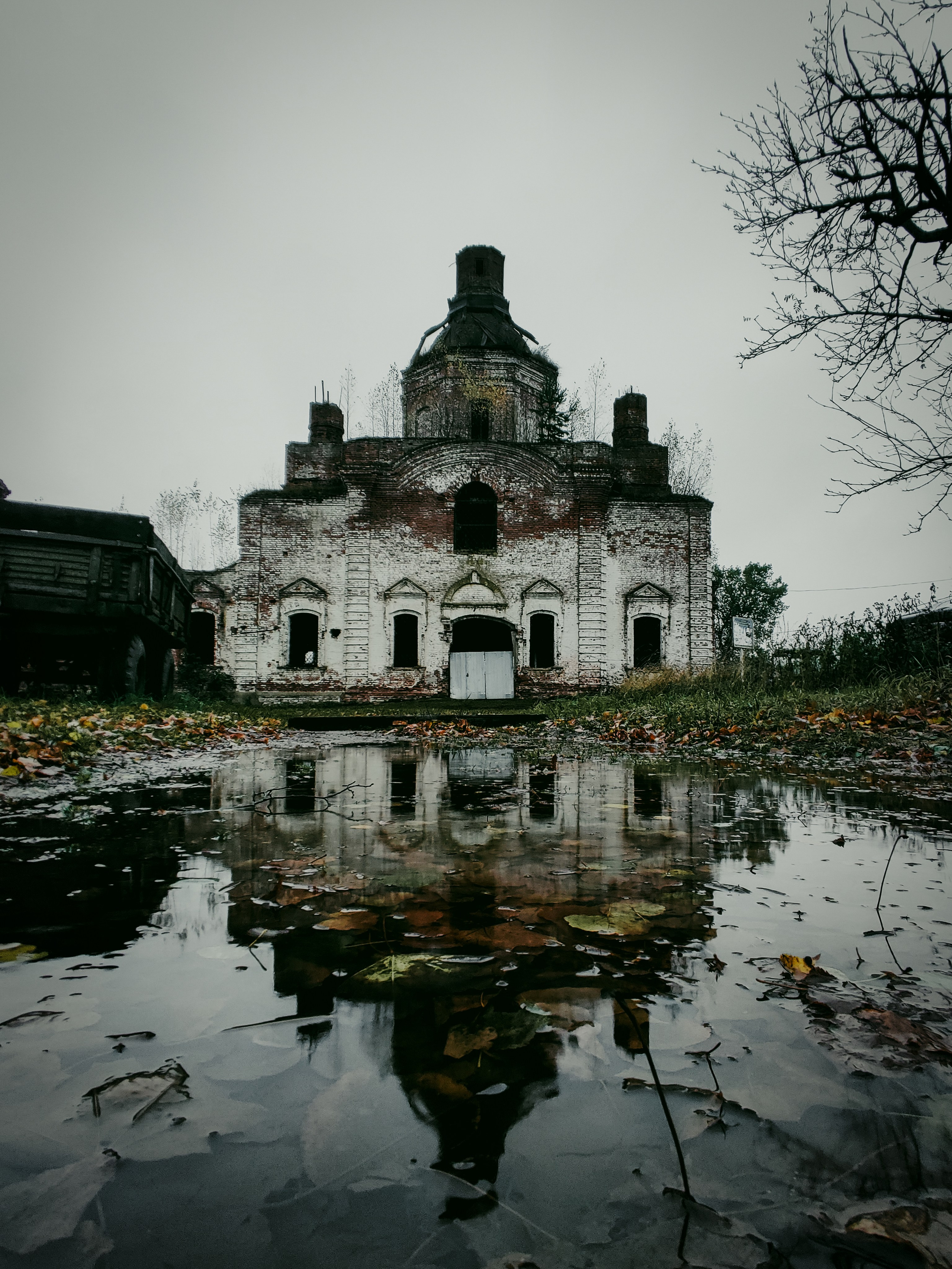 Вятское. Dmitriy [KCCC] is a pretty cool photographer