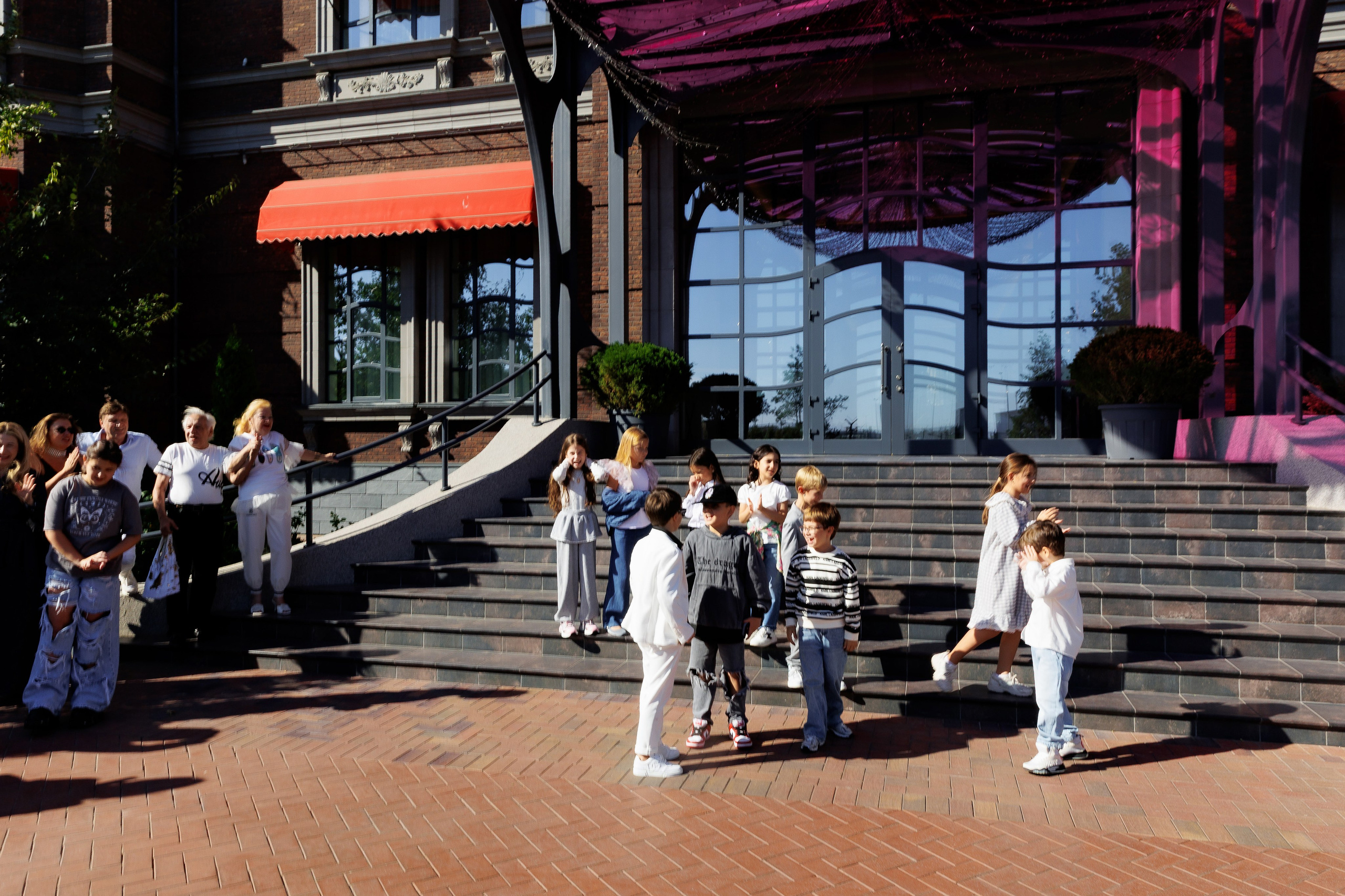 Фотосессия на день рождения Праздничная съемка от профессионального фотографа. Красильников Евгений — профессиональный фотограф в Ростове-на-Дону