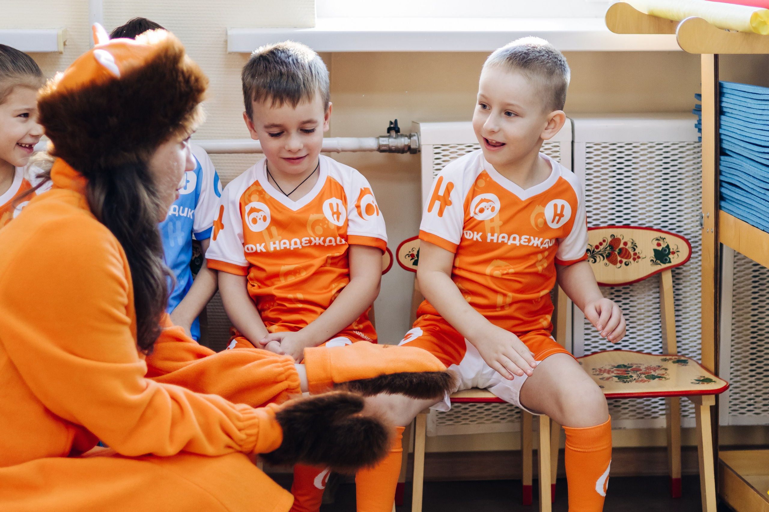 Фотосессия с кубком в детских садах г. Магнитогорска. Денис Прохоров Фотограф в г. Магнитогорск