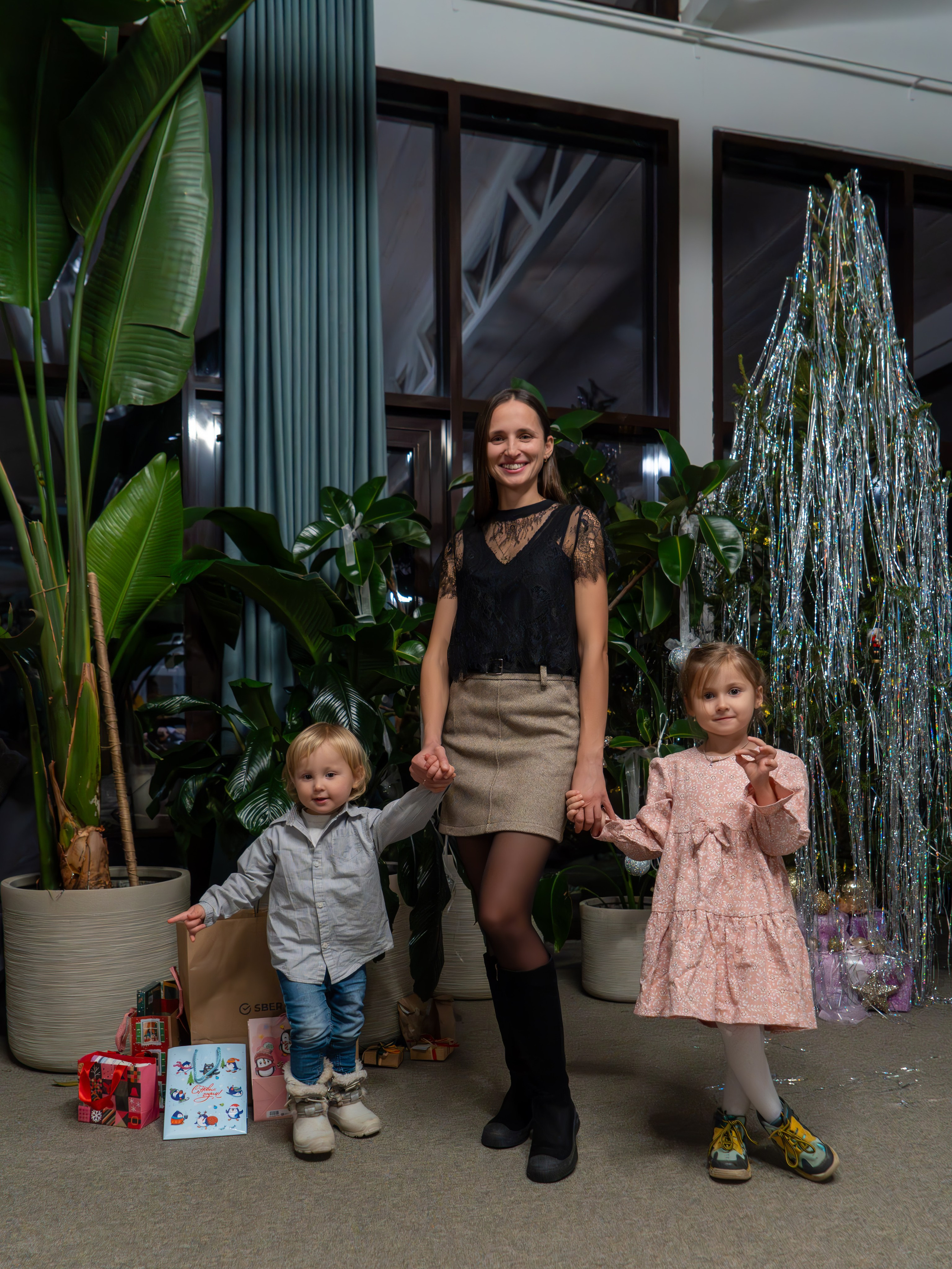 Предновогодняя встреча в пространстве Steford Hub. Репортажный фотограф в Красной Поляне и Сочи Павлюченко Екатерина