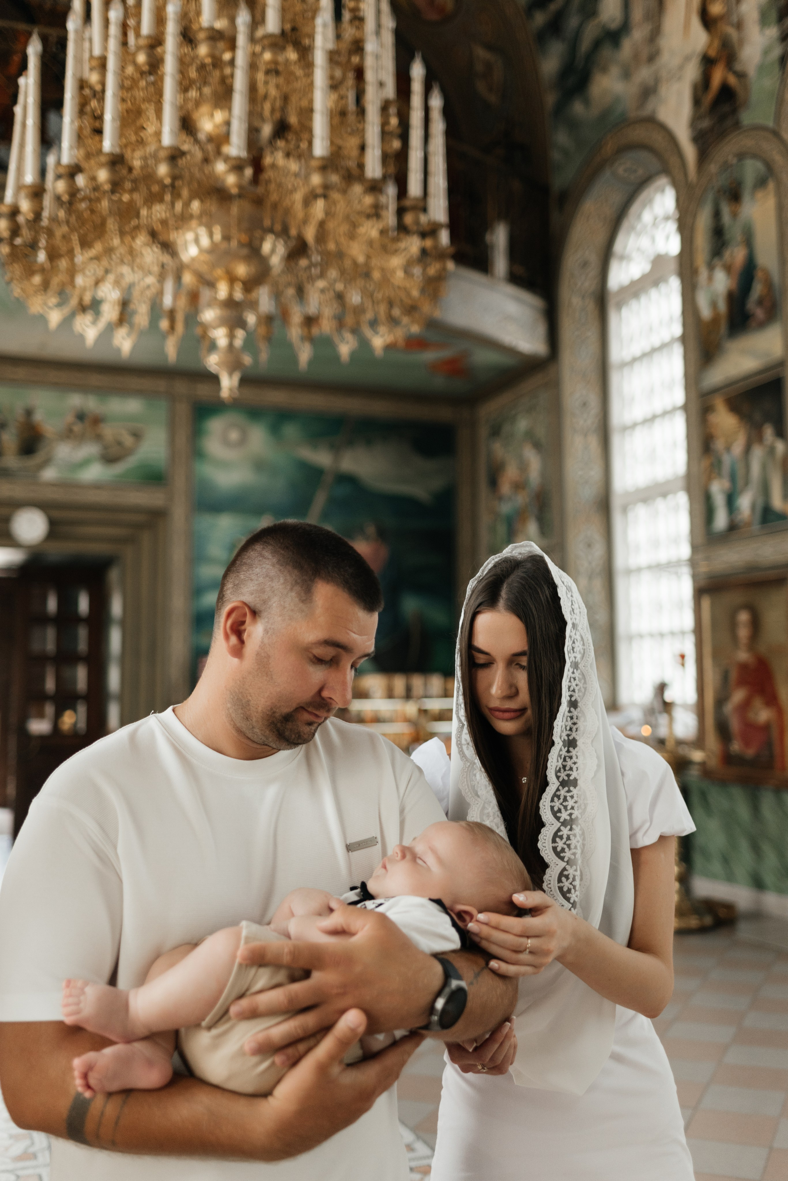 Таинство крещения Артёма. Фотограф Елена Кучук