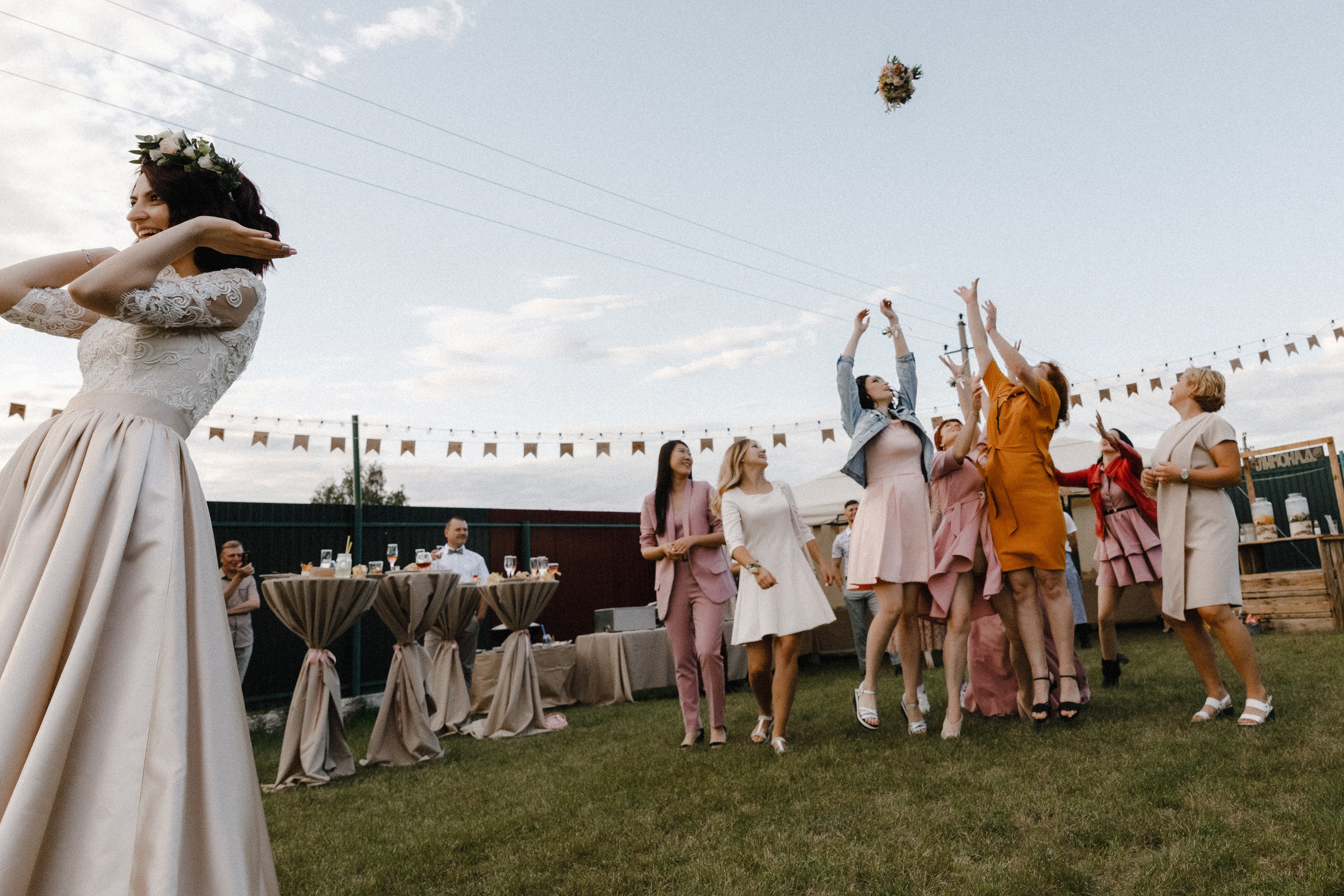 A real country wedding. Свадебный фотограф Аня Милграм