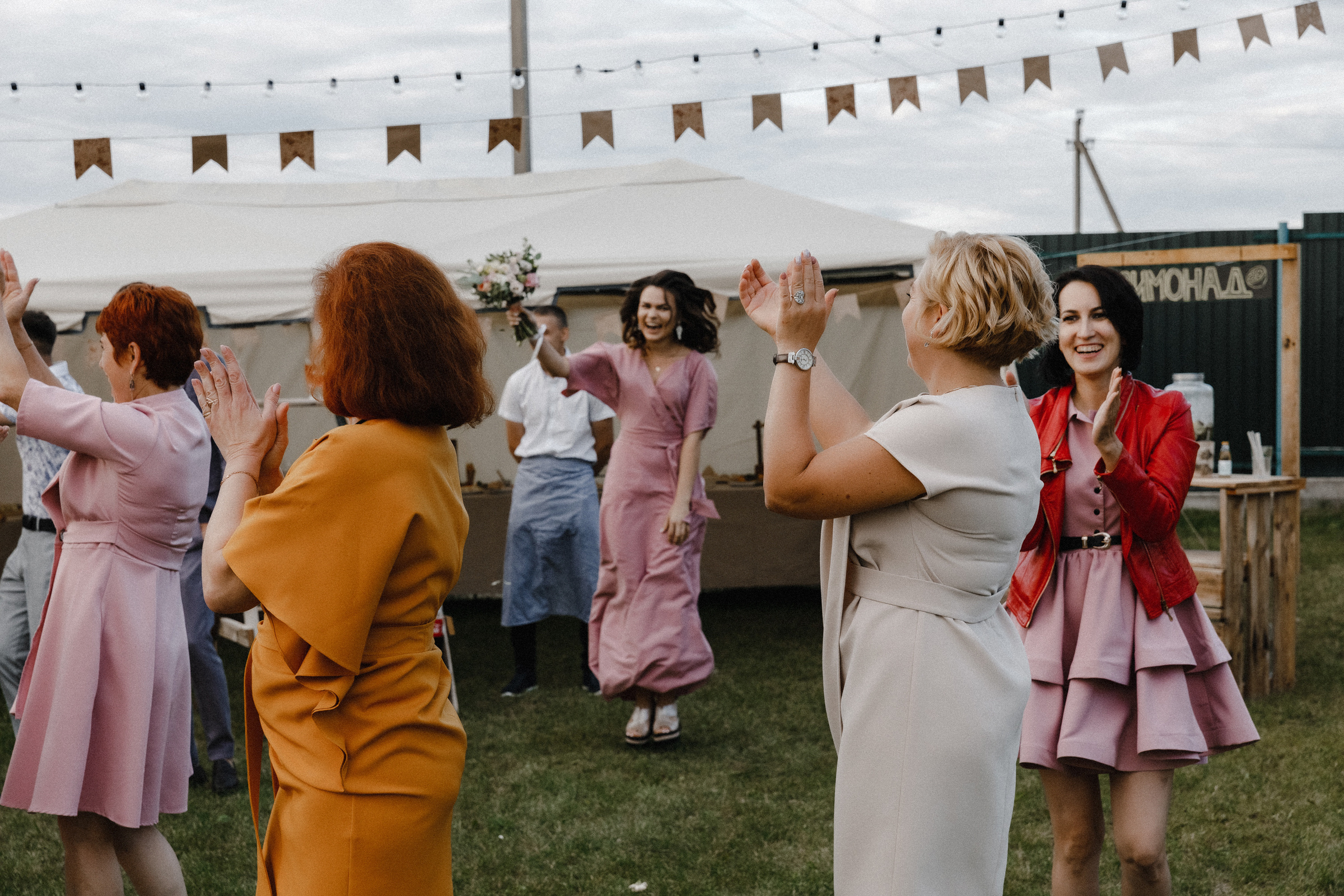 A real country wedding. Свадебный фотограф Аня Милграм