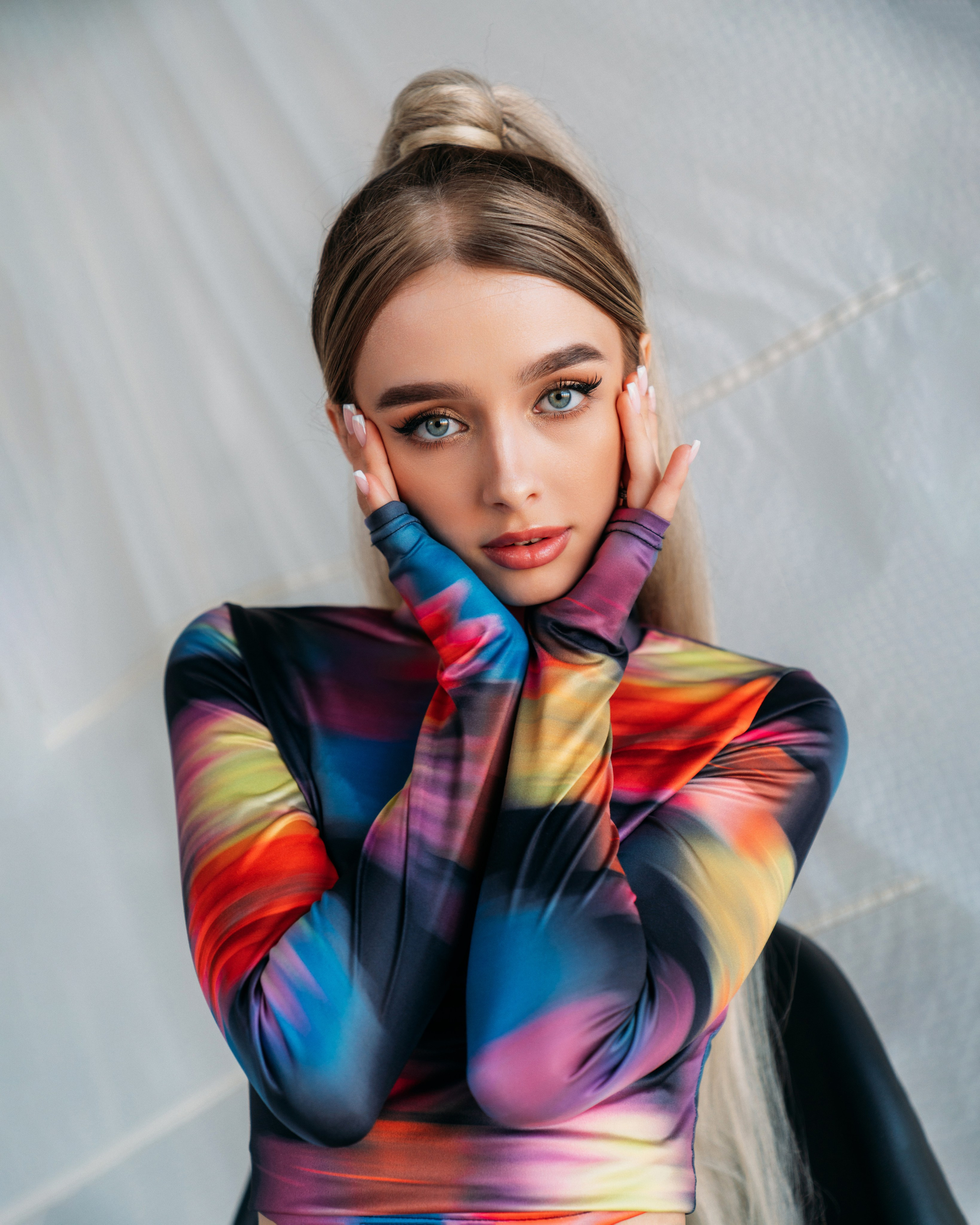 Александра 01.04. Идеальные портреты для соцсетей — Фотограф Ленар