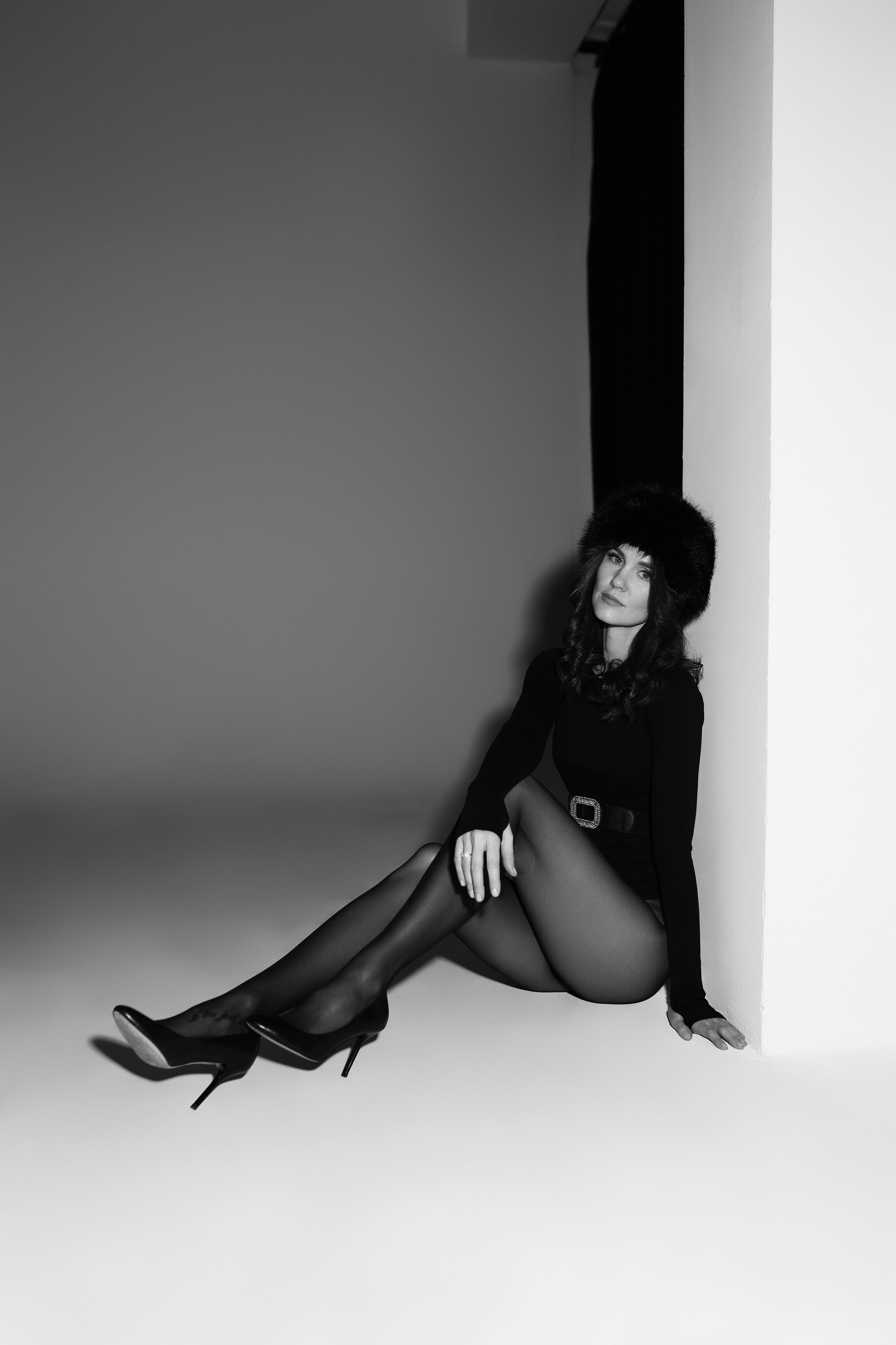 Алёна (на циклораме). Фотограф в Москве Юлия Хамзина