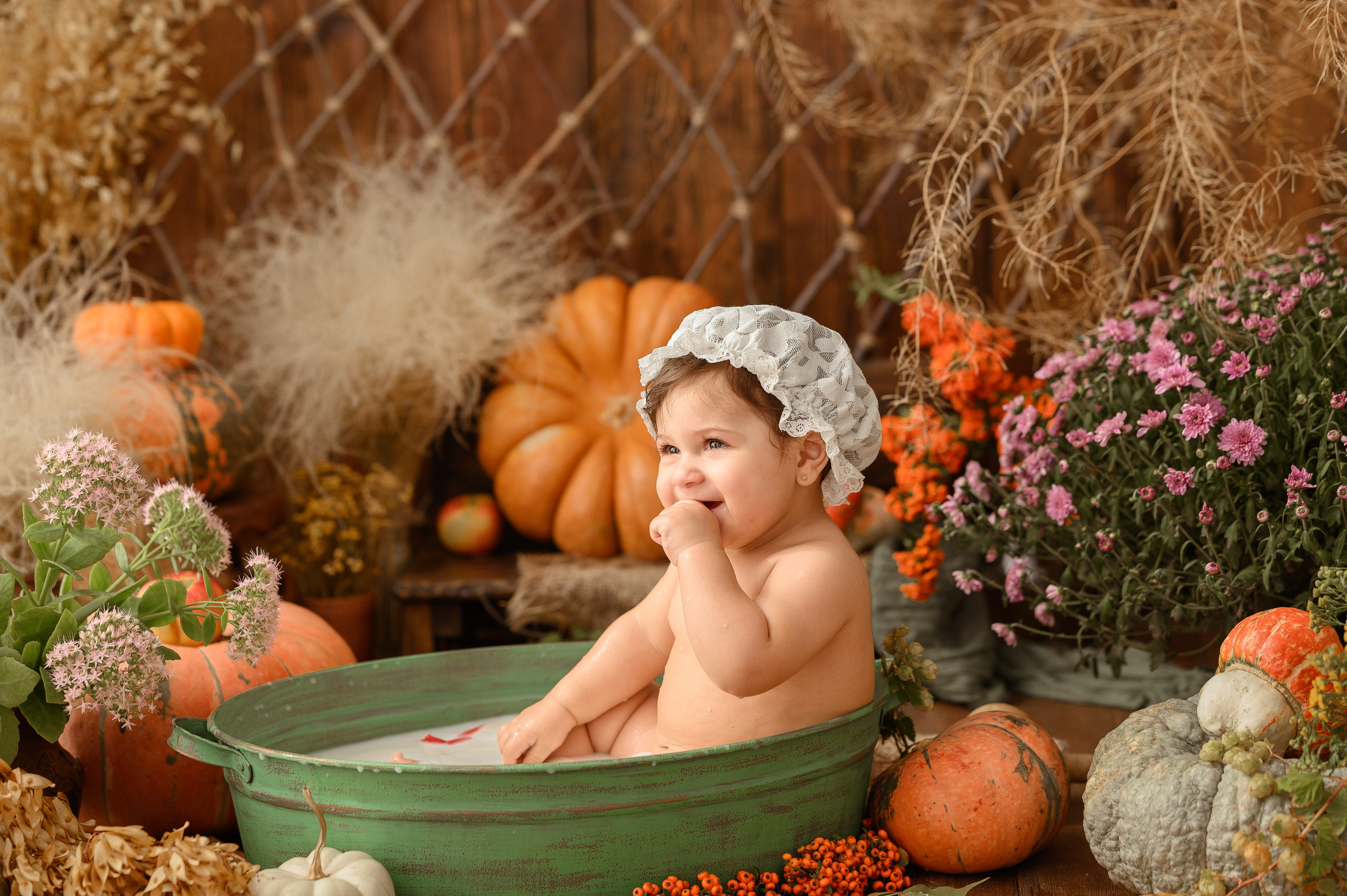 Еве годик. Тыквочки. Детский и семейный фотограф Ирина Гладких