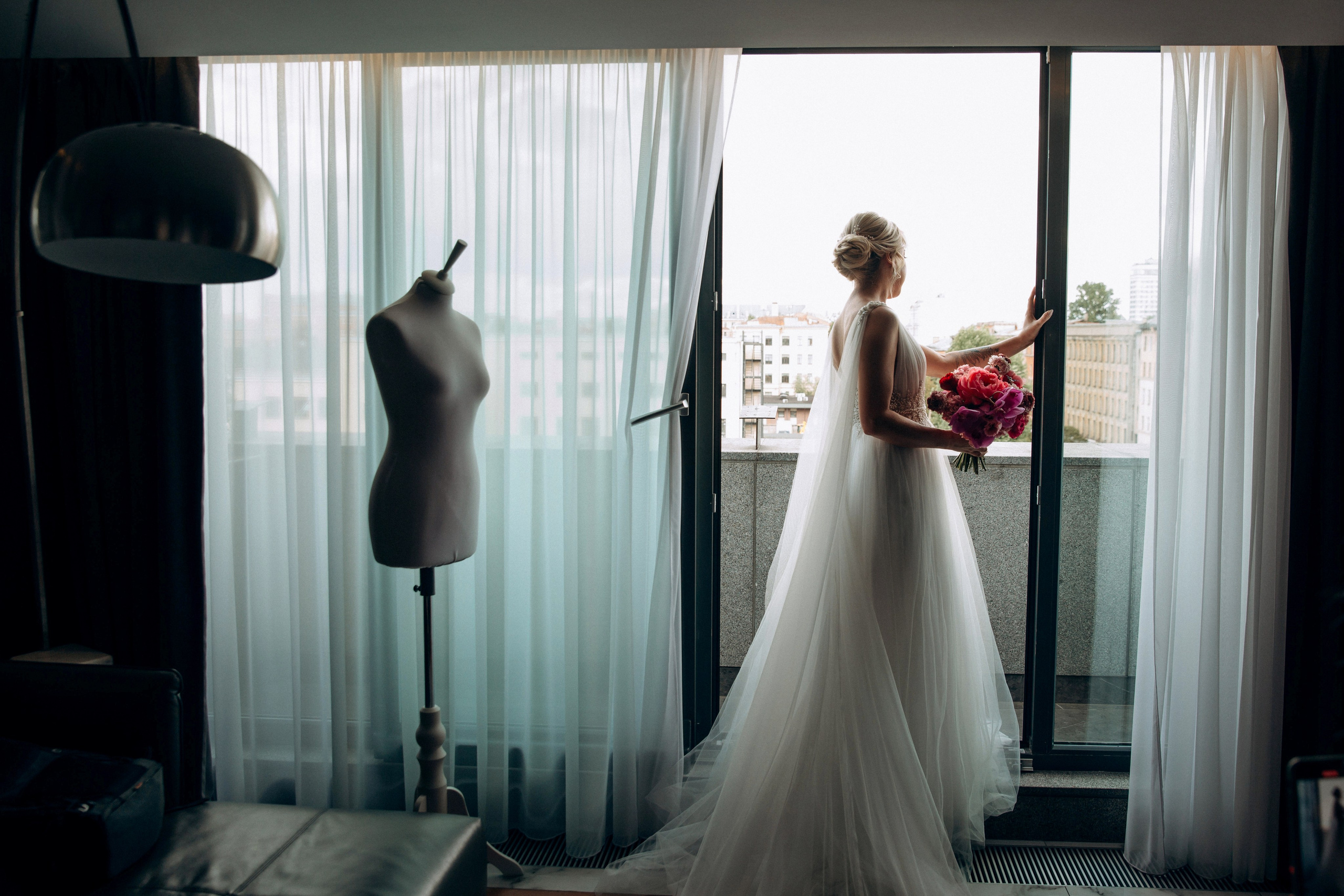 Неоновая свадьба. Свадебный фотограф в Санкт-Петербурге Вика Стукачева