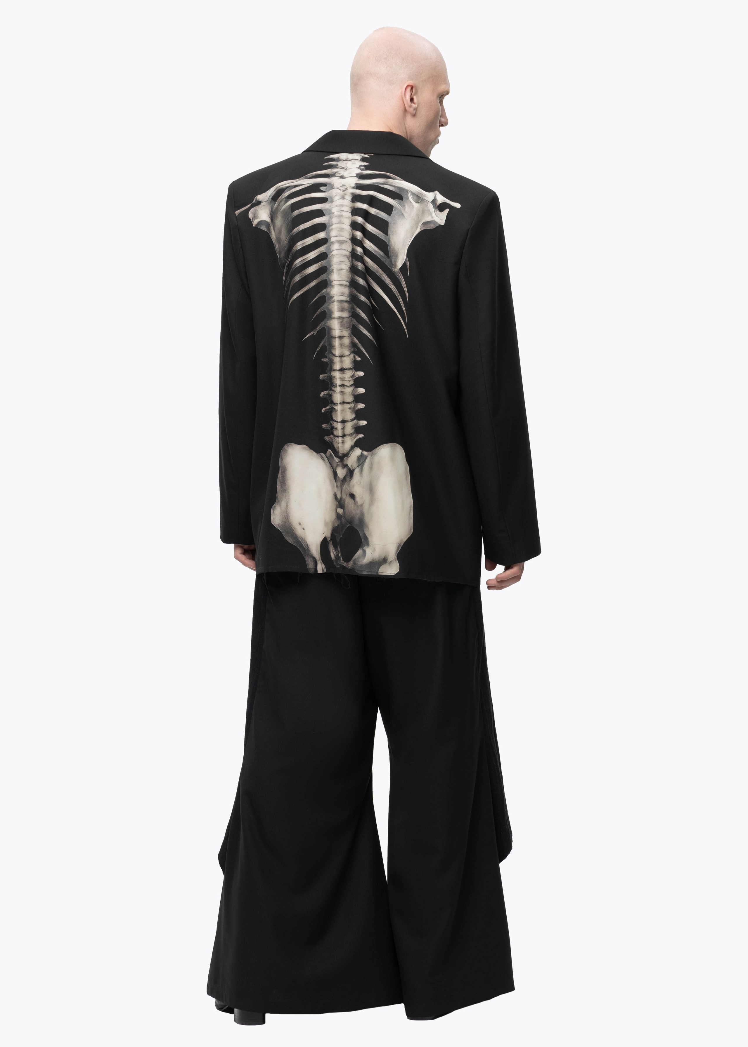 Bat Norton AI.AVANGARDEN. Фотограф для брендов Любовь Батина (Спб/Мск)