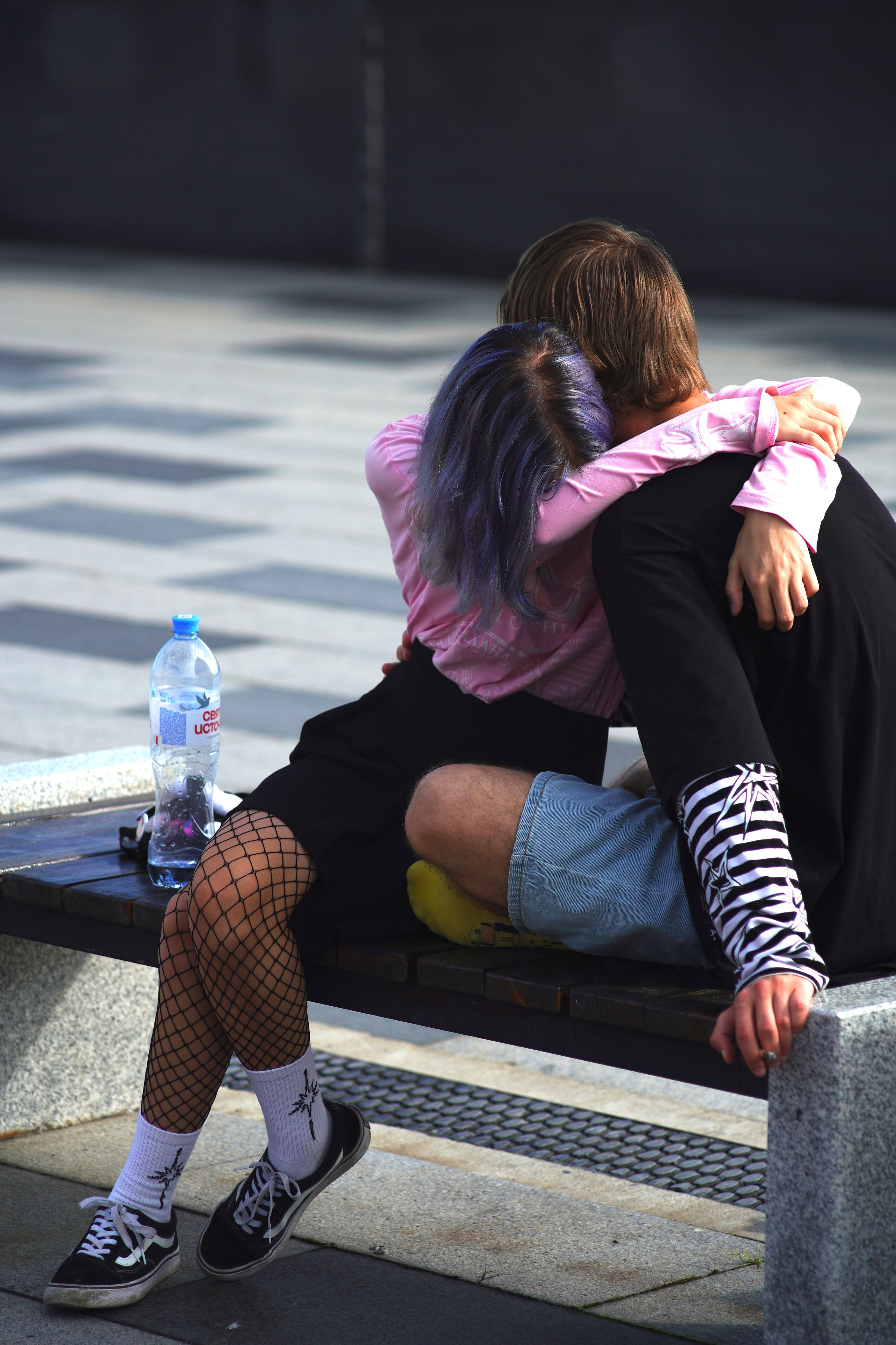 Синие локоны и тёплые объятия. Фотограф Владивосток (художественный портрет, празднование, торжество, мероприятие, фотопрогулка)