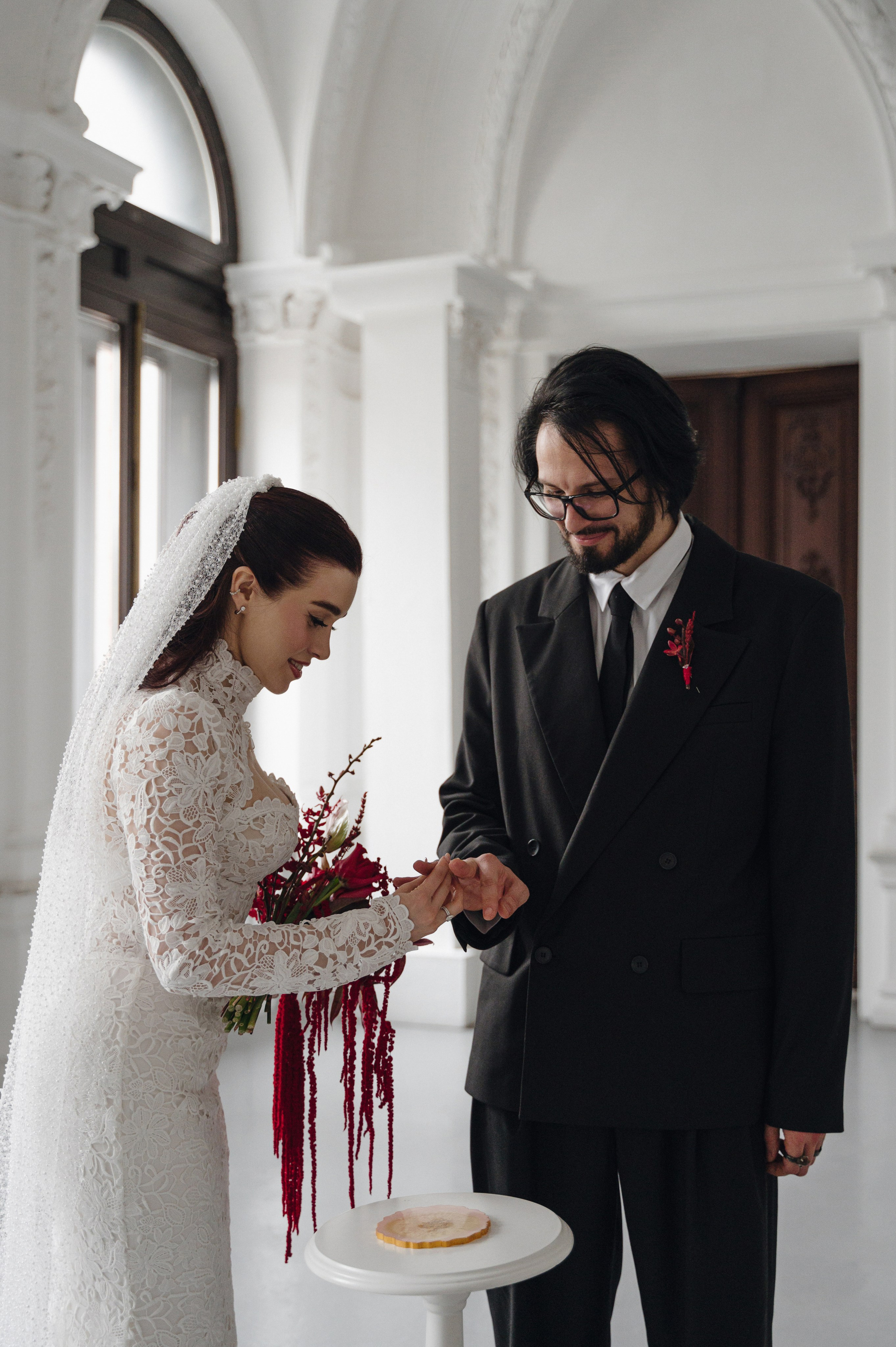 Денис и Анастасия. Метрополь и Особняк Спиридонова. Свадебный фотограф Москва и Санкт-Петербург. Анастасия Чудина