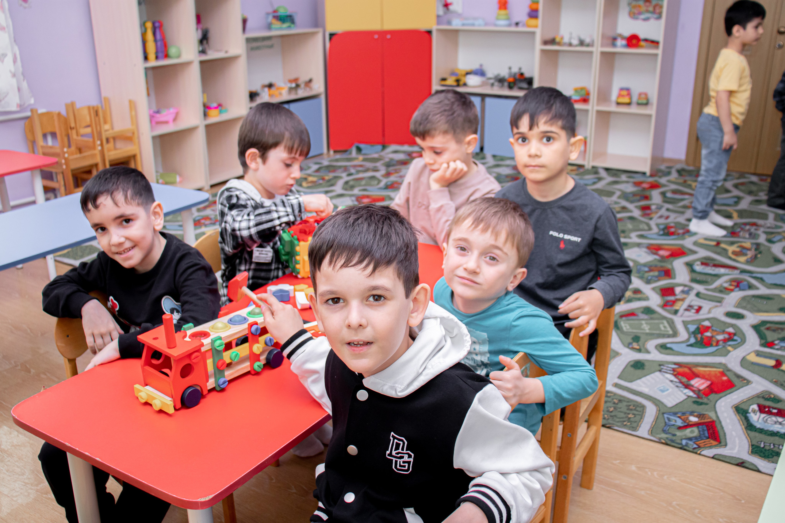 Садик виньетки