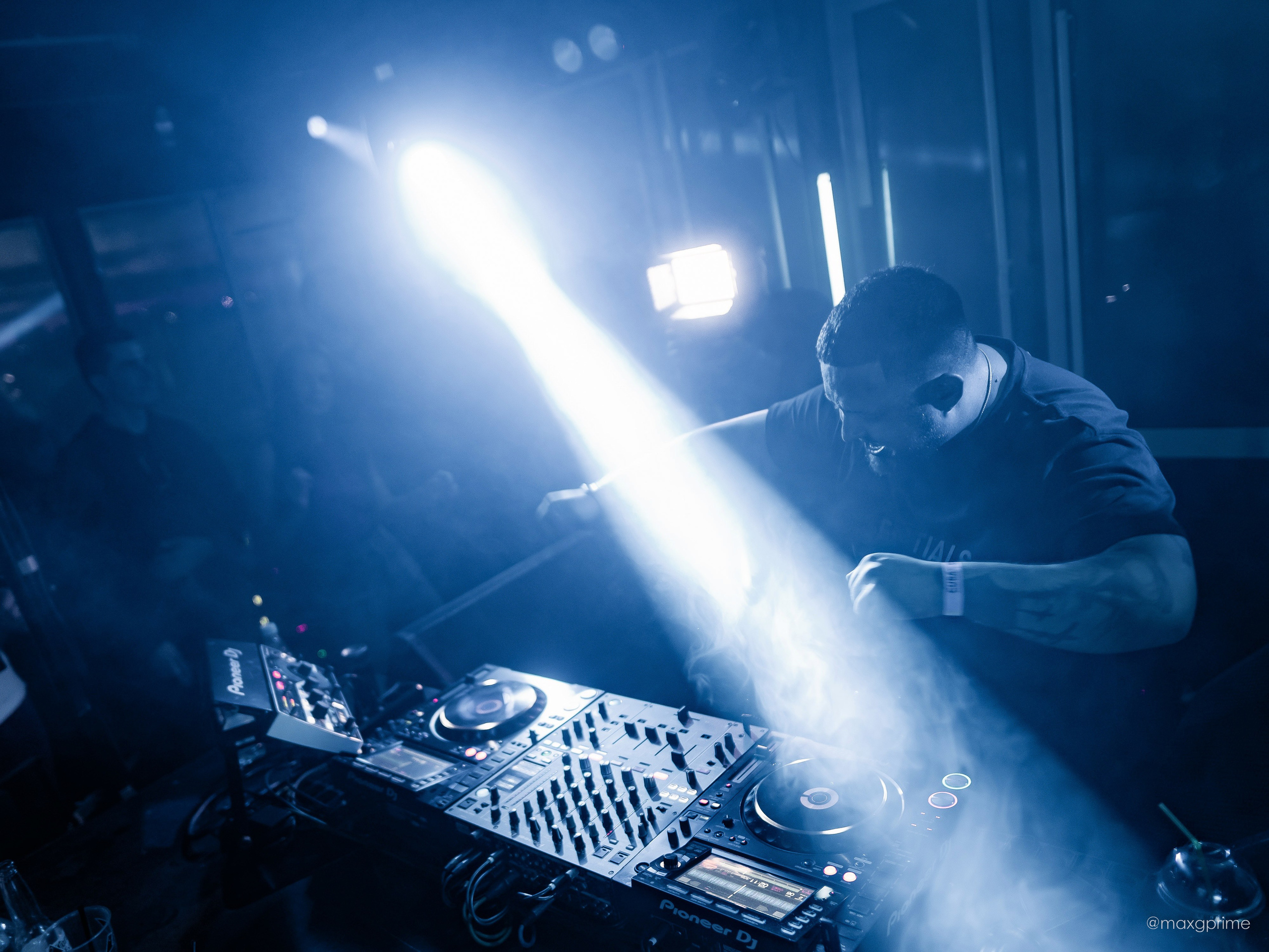 UNDERGROUND. Гришин Фотограф Екатеринбург/Репортаж/ Корпоративная/Свадебная съемка