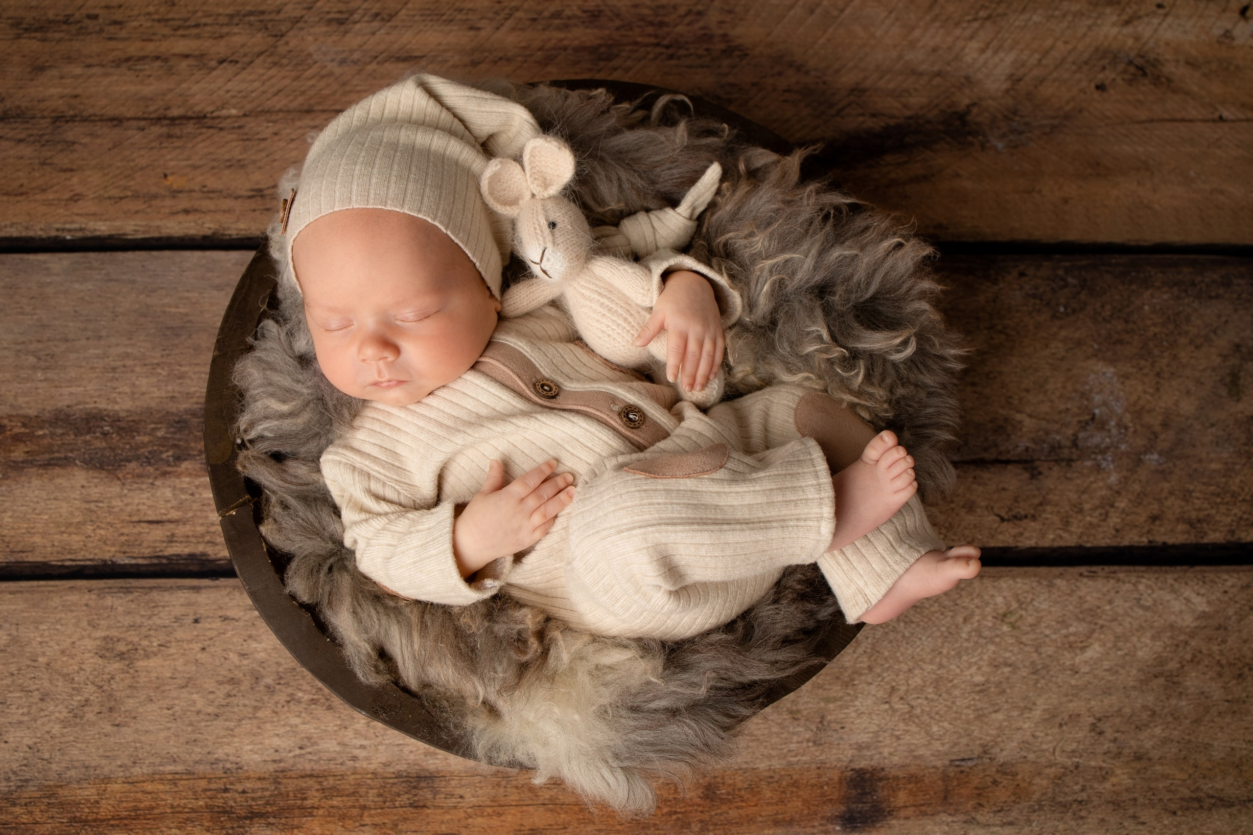 Нежная и милая фотосессия первых дней жизни Вашего ребенка в Минске. Фотограф новорождённых Минск — стоимость newborn фотосессии в Минске