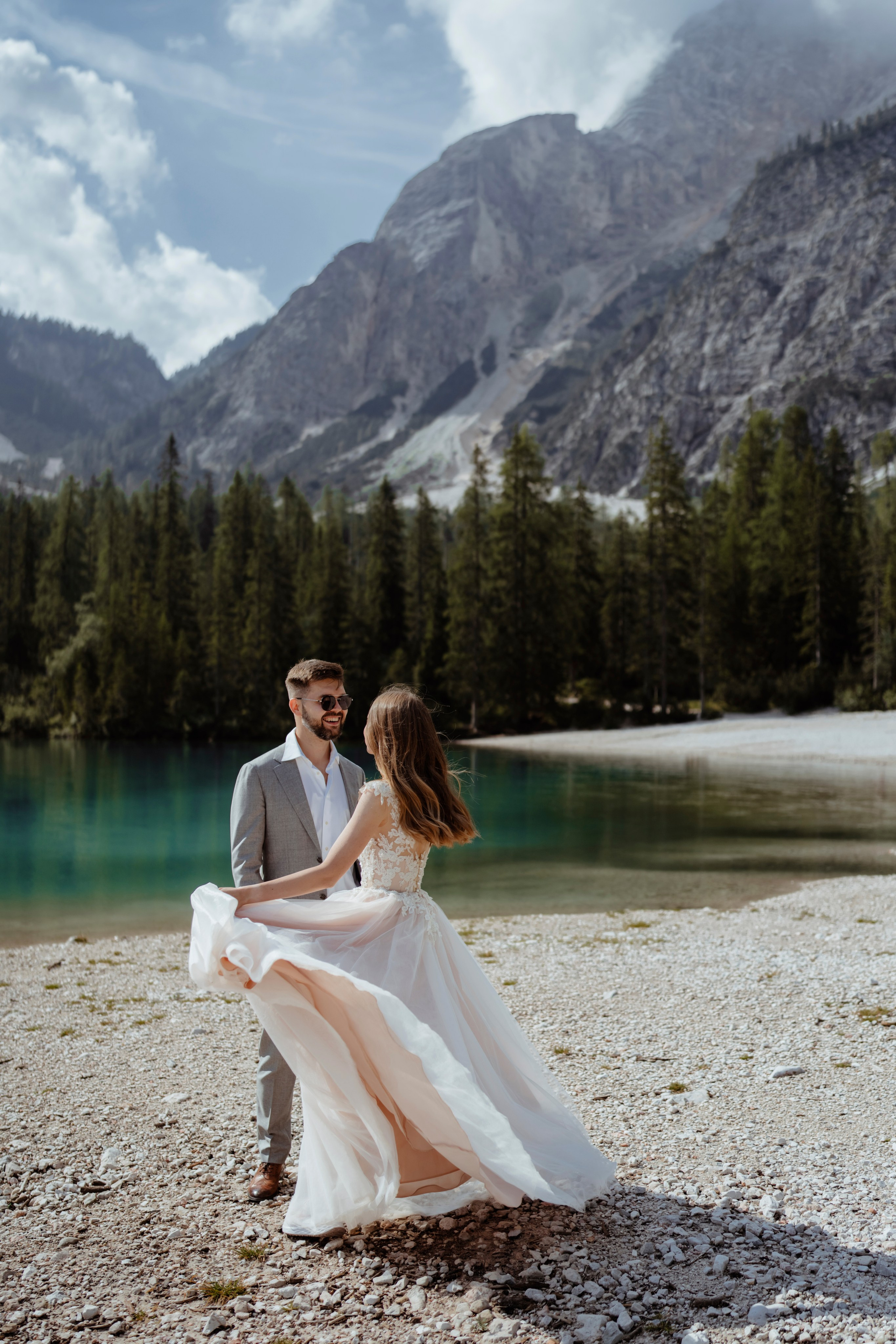 LAGO DI BRAIS| ITALY. Elopement Wedding Photographer