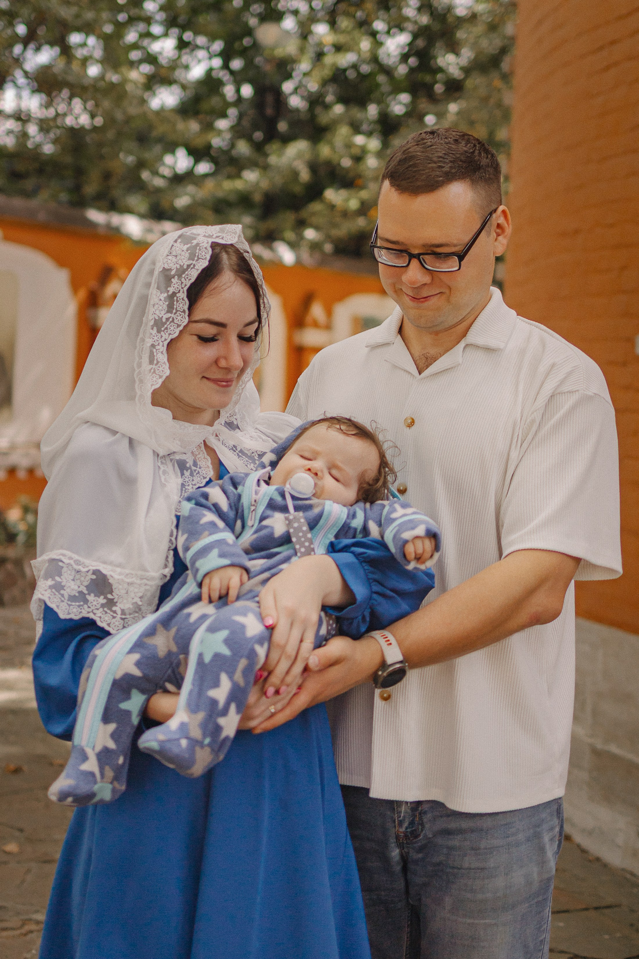 Таинство крещения папы и сына. Женский, семейный и детский фотограф Москва Черешнева Злата