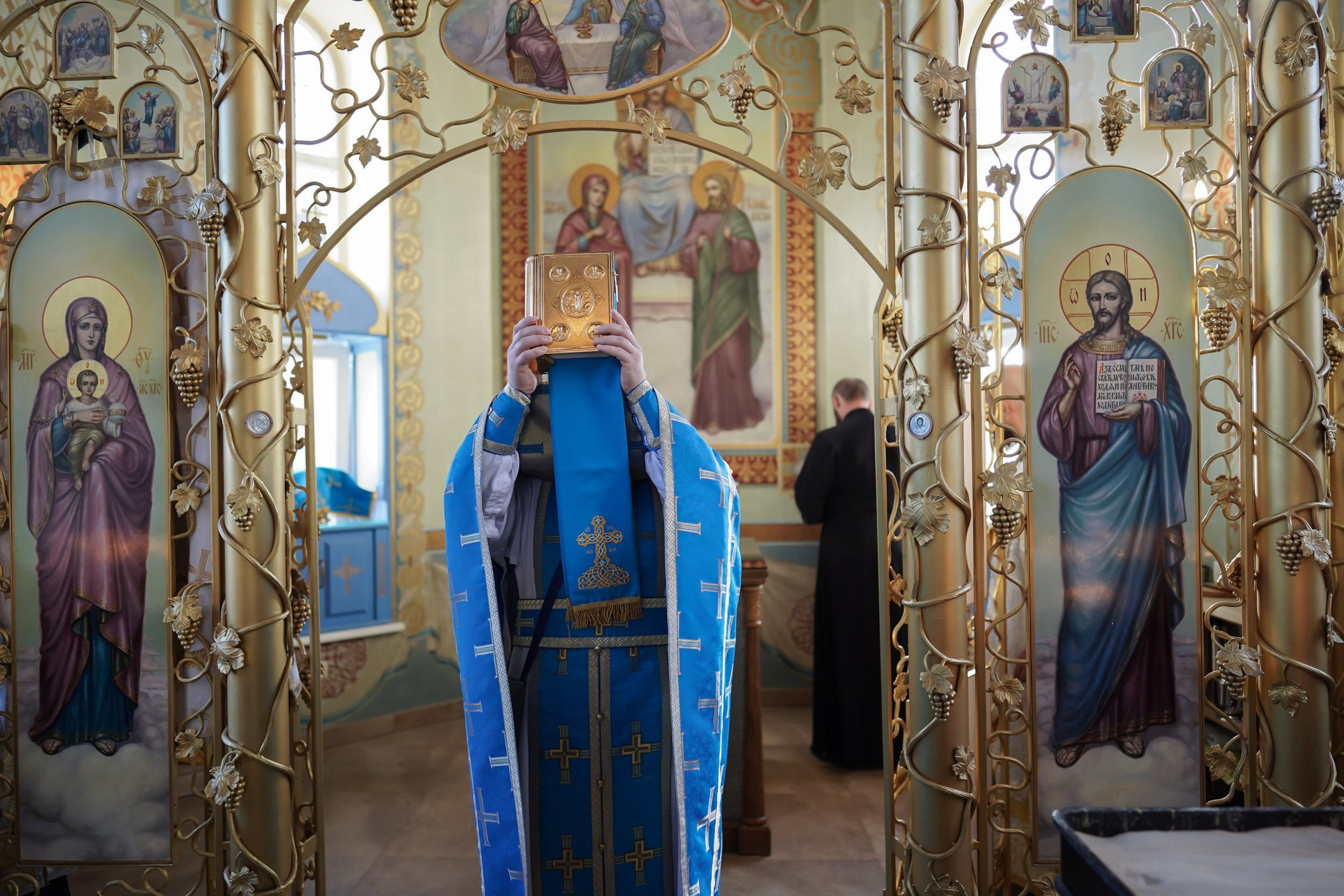 Покров Пресвятой Богородицы в храме ап. Андрея Первозванного. Церковный фотограф Севастополь