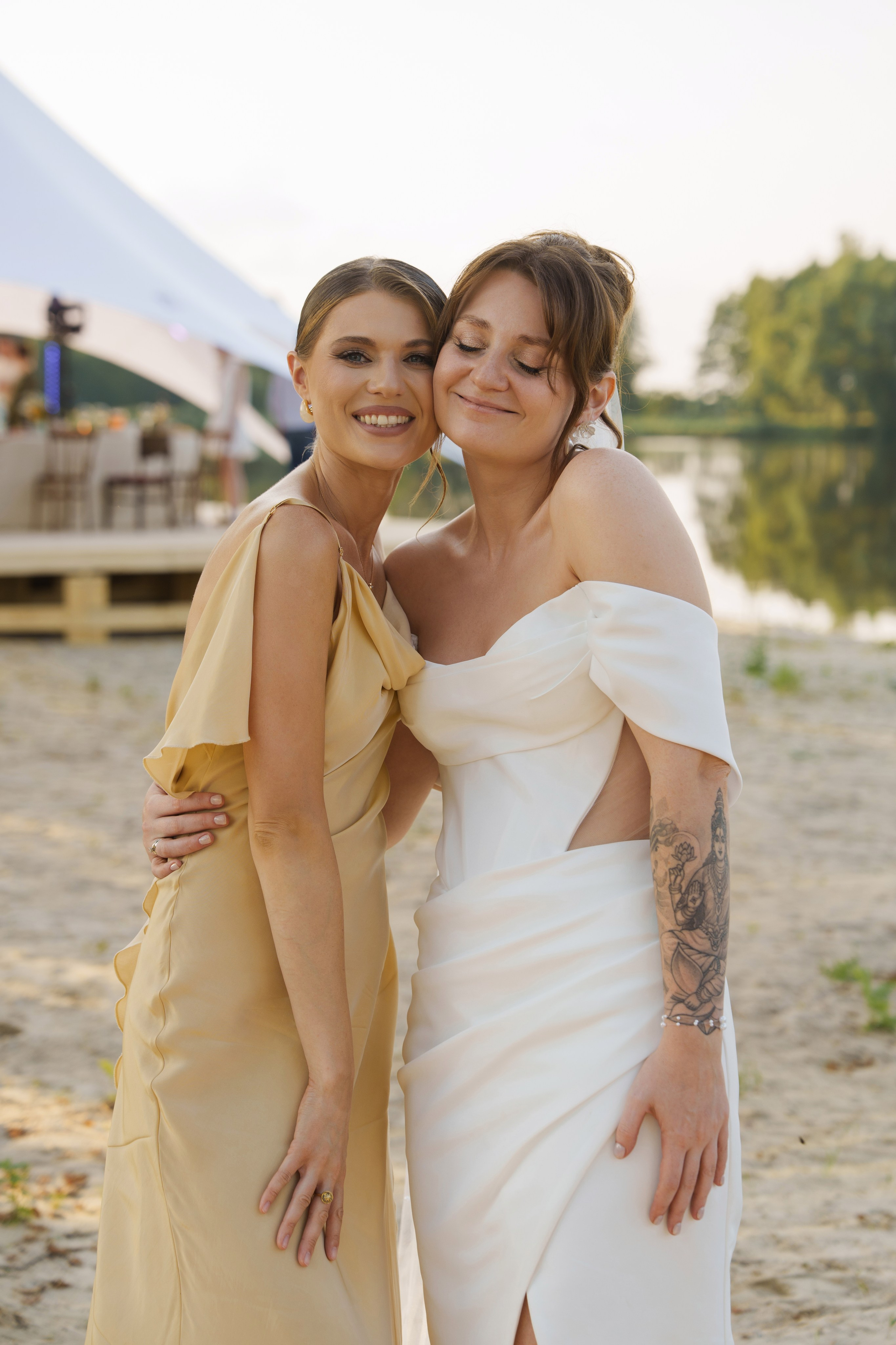 Михаил и Ольга (банкетная часть г. Брянск). Свадебный и репортажный фотограф Элина Козырьянова