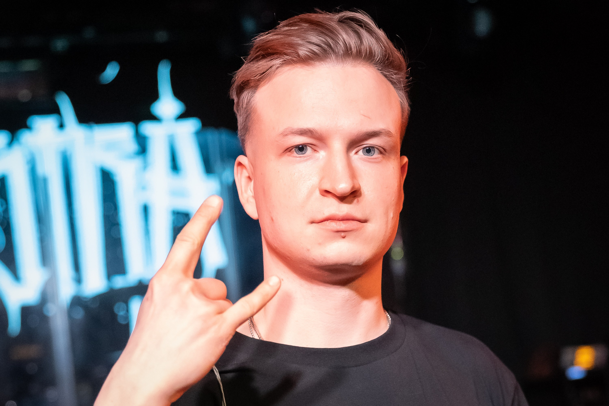 Концерт альтернатив метал группы iOSTRA в «Music bar Мумий Тролль» Москва. Фотограф Владимир Охрименко